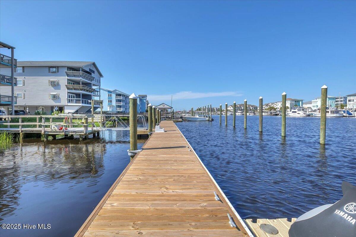 100558526 | Photo 33