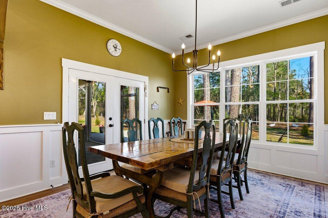 100560083 | Photo 20