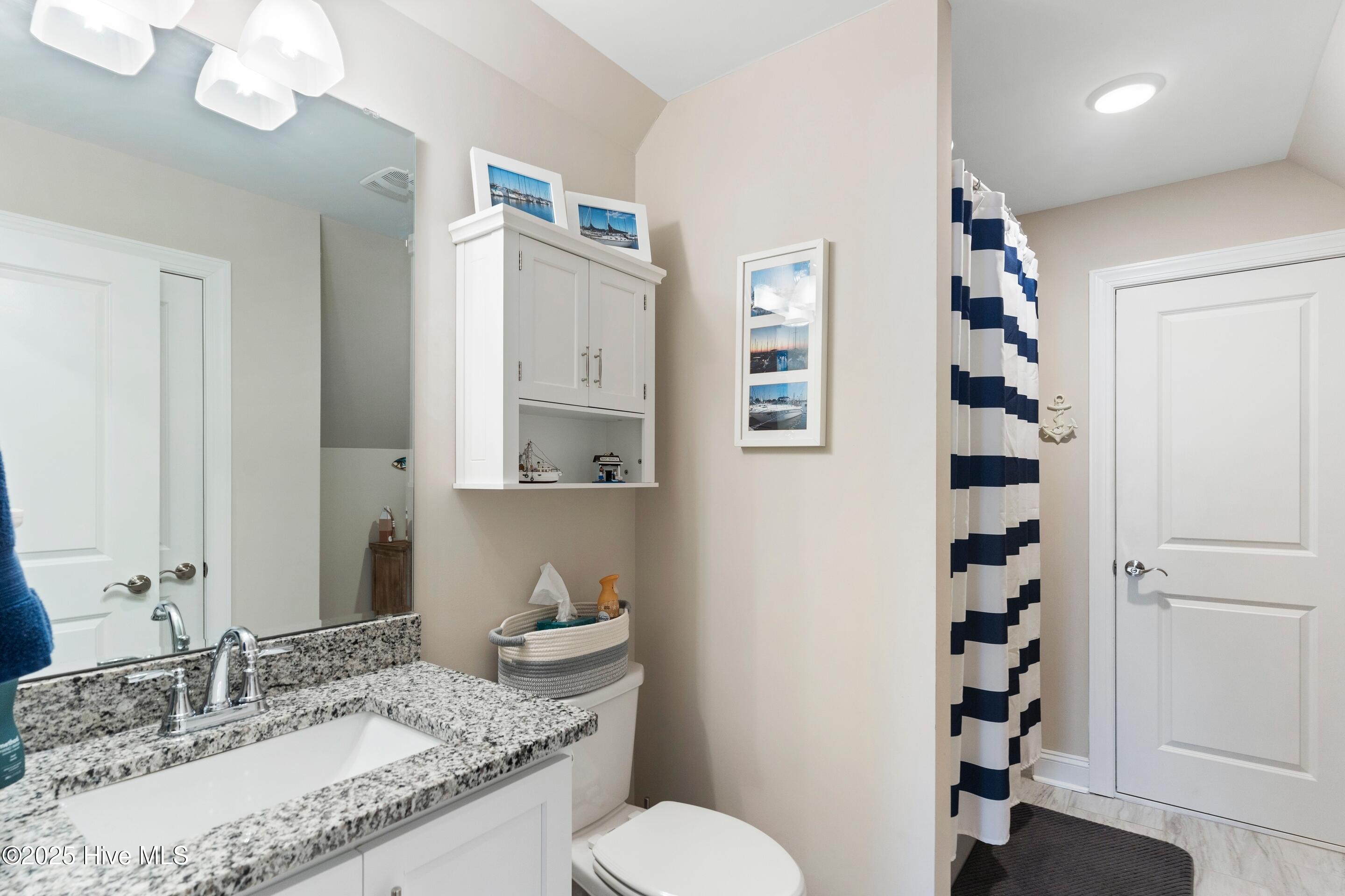 100532334 | Photo 34