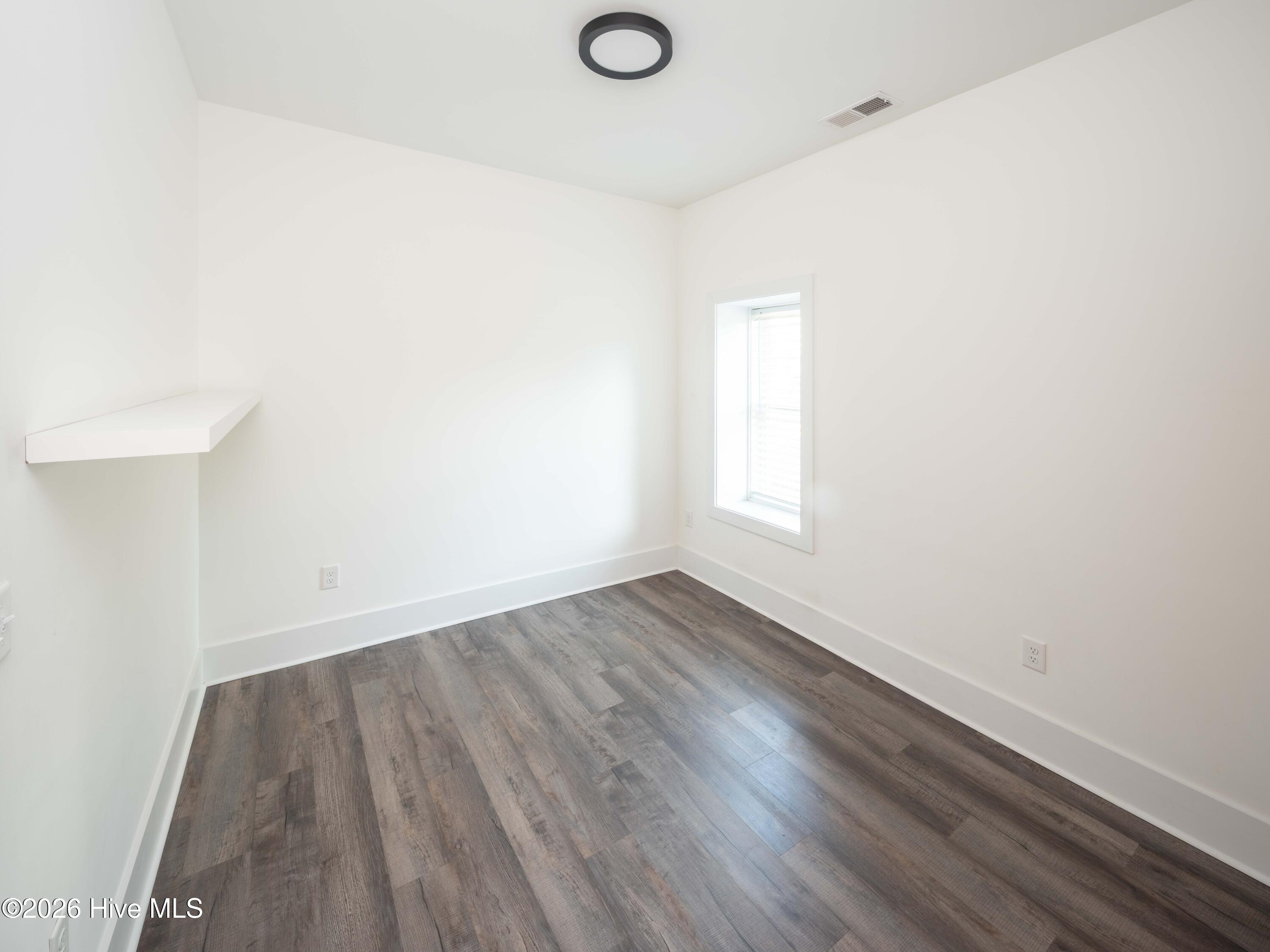 100549852 | Photo 39