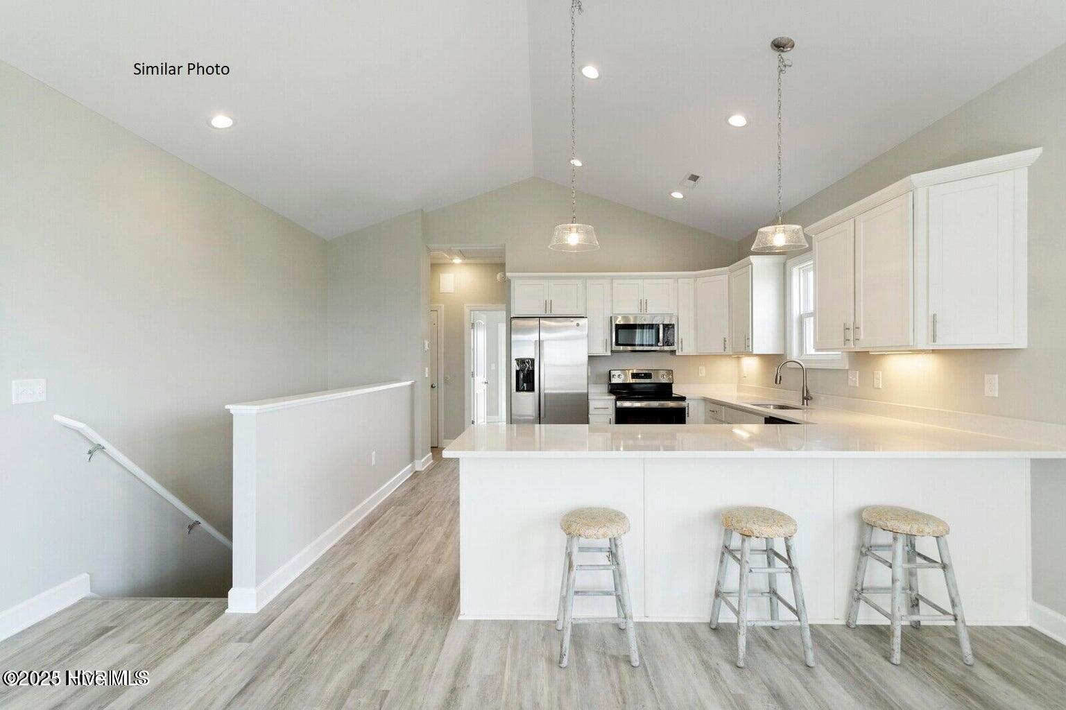 100509582 | Photo 21