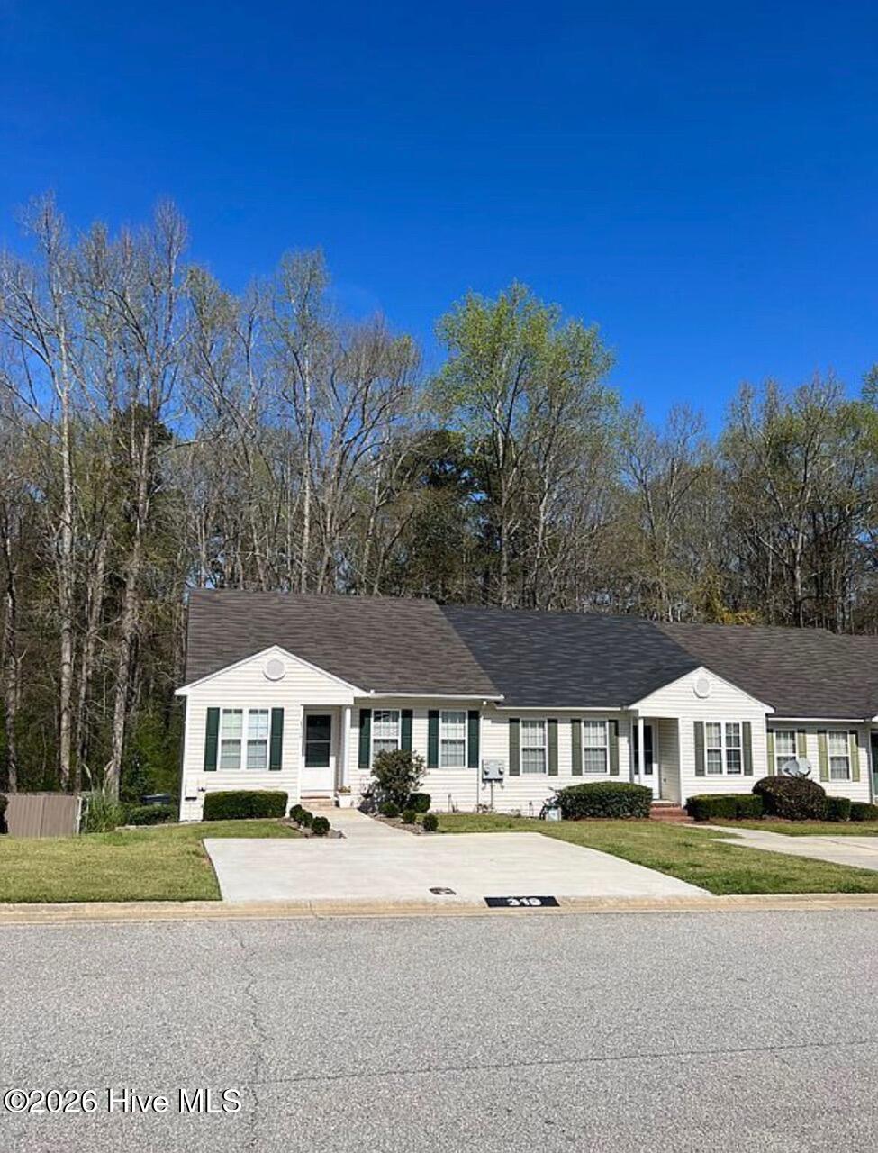 Homes for sale in Grovetown, GA | 319 Crawford Mill Ln, Grovetown, GA 30813 | MLS# 100575494