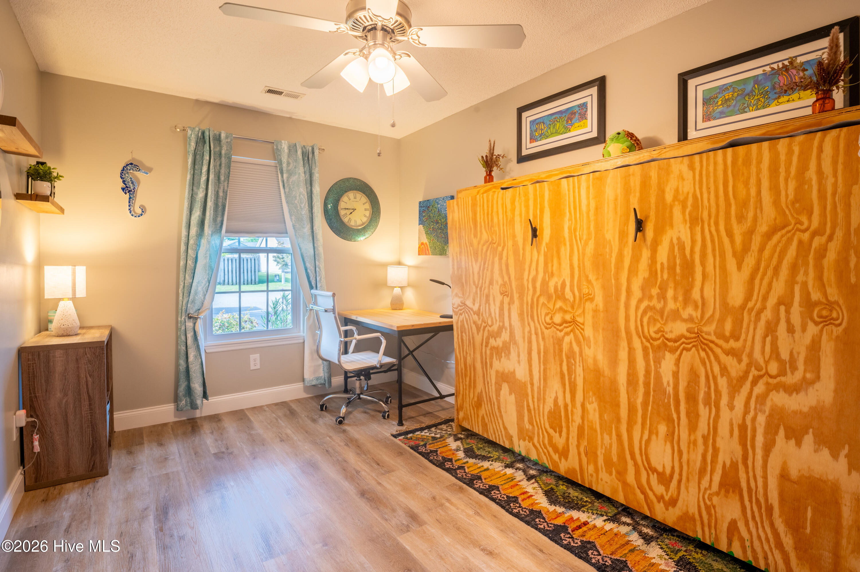 100553127 | Photo 17