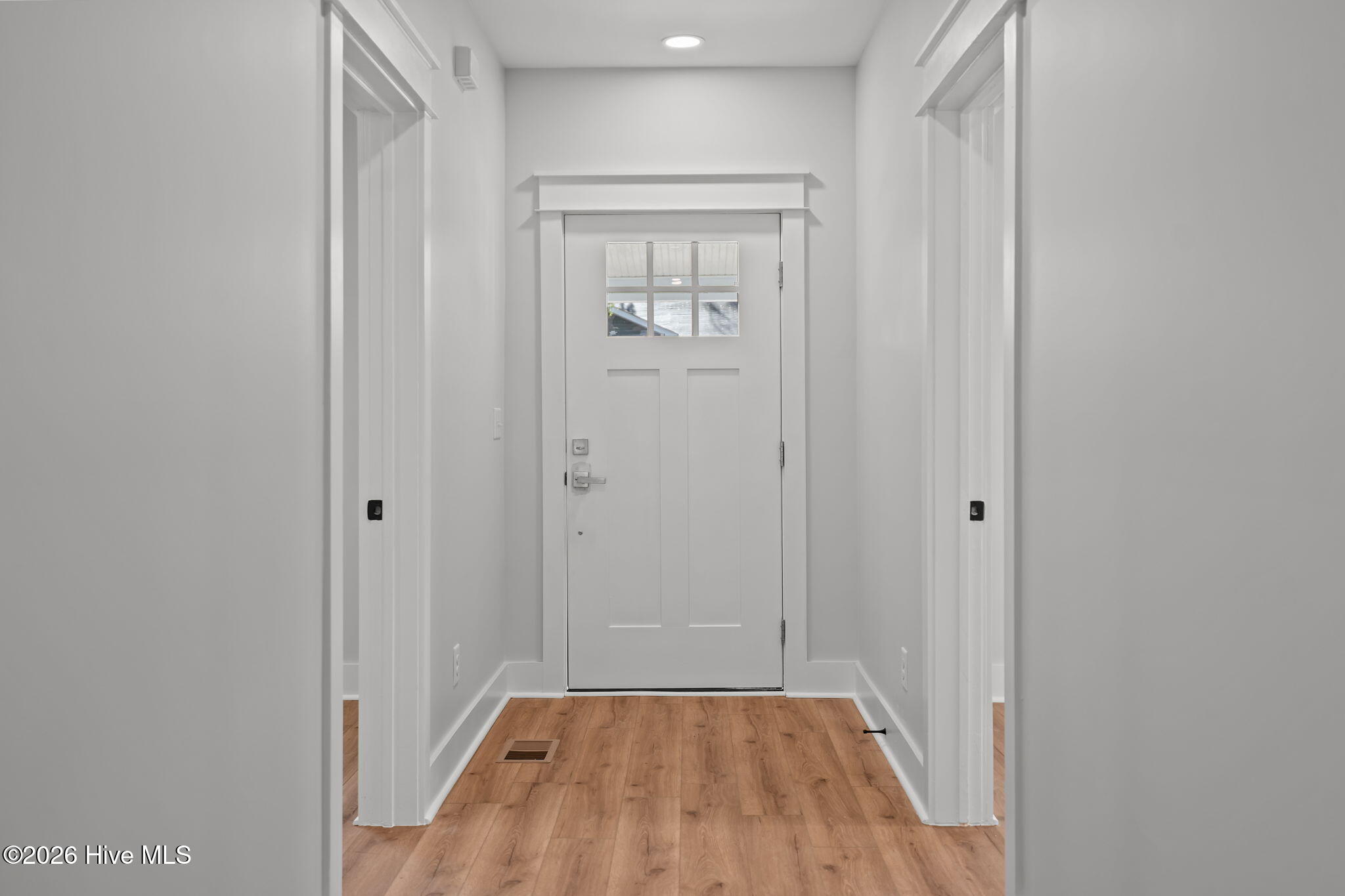 100550651 | Photo 39