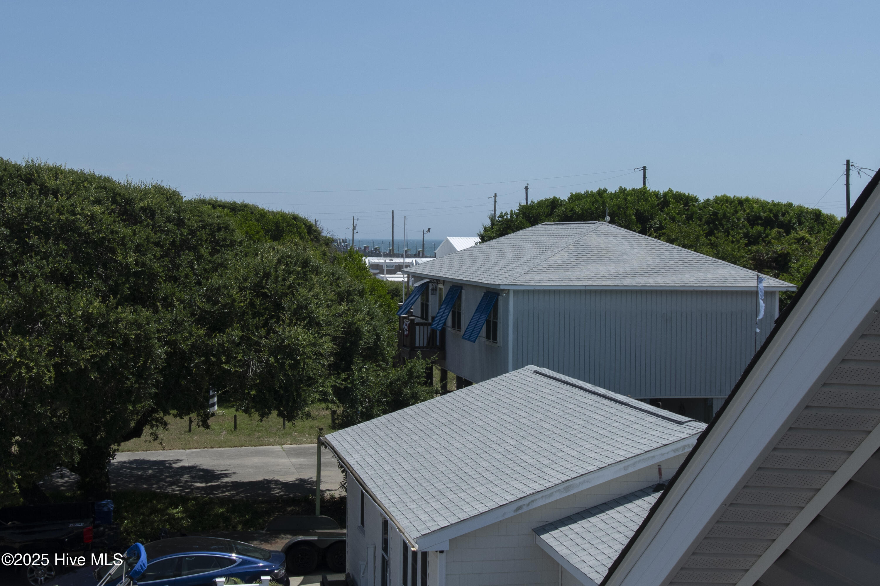 100520173 | Photo 87