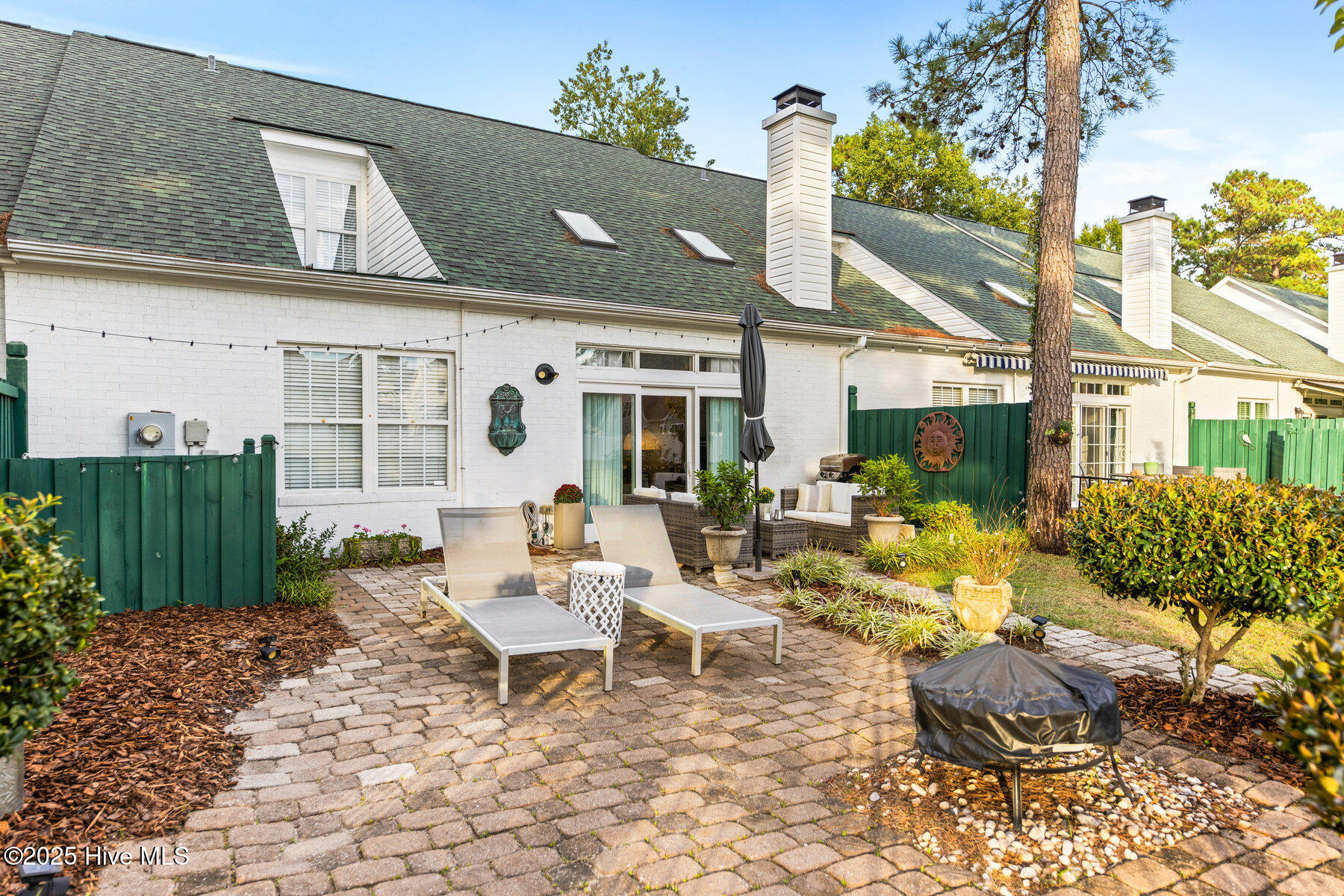 100532404 | Photo 22