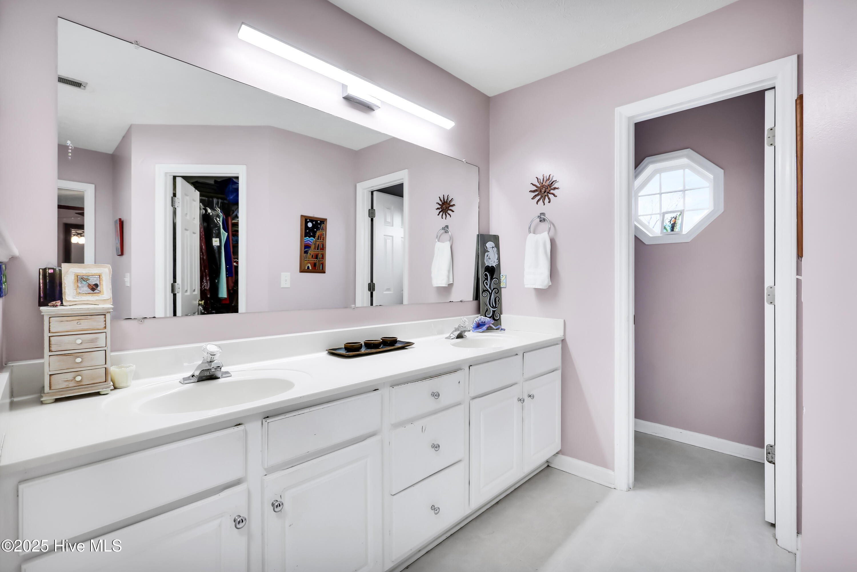 100544452 | Photo 21