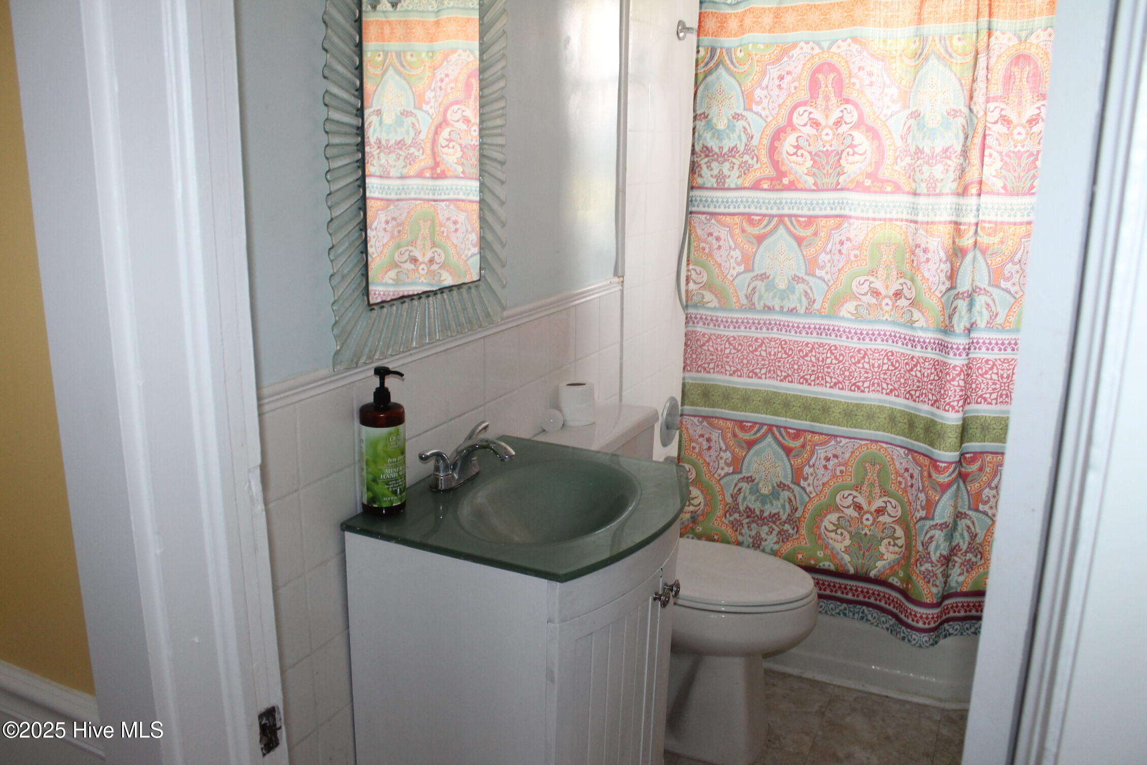 100535341 | Photo 31