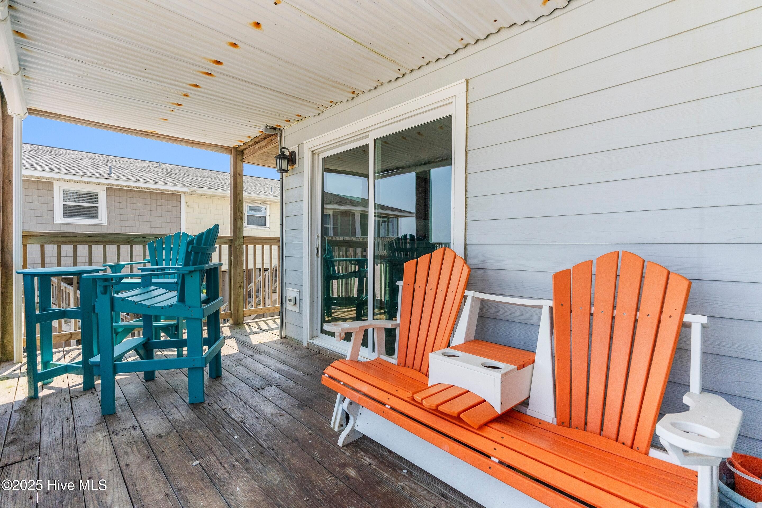 100514835 | Photo 31