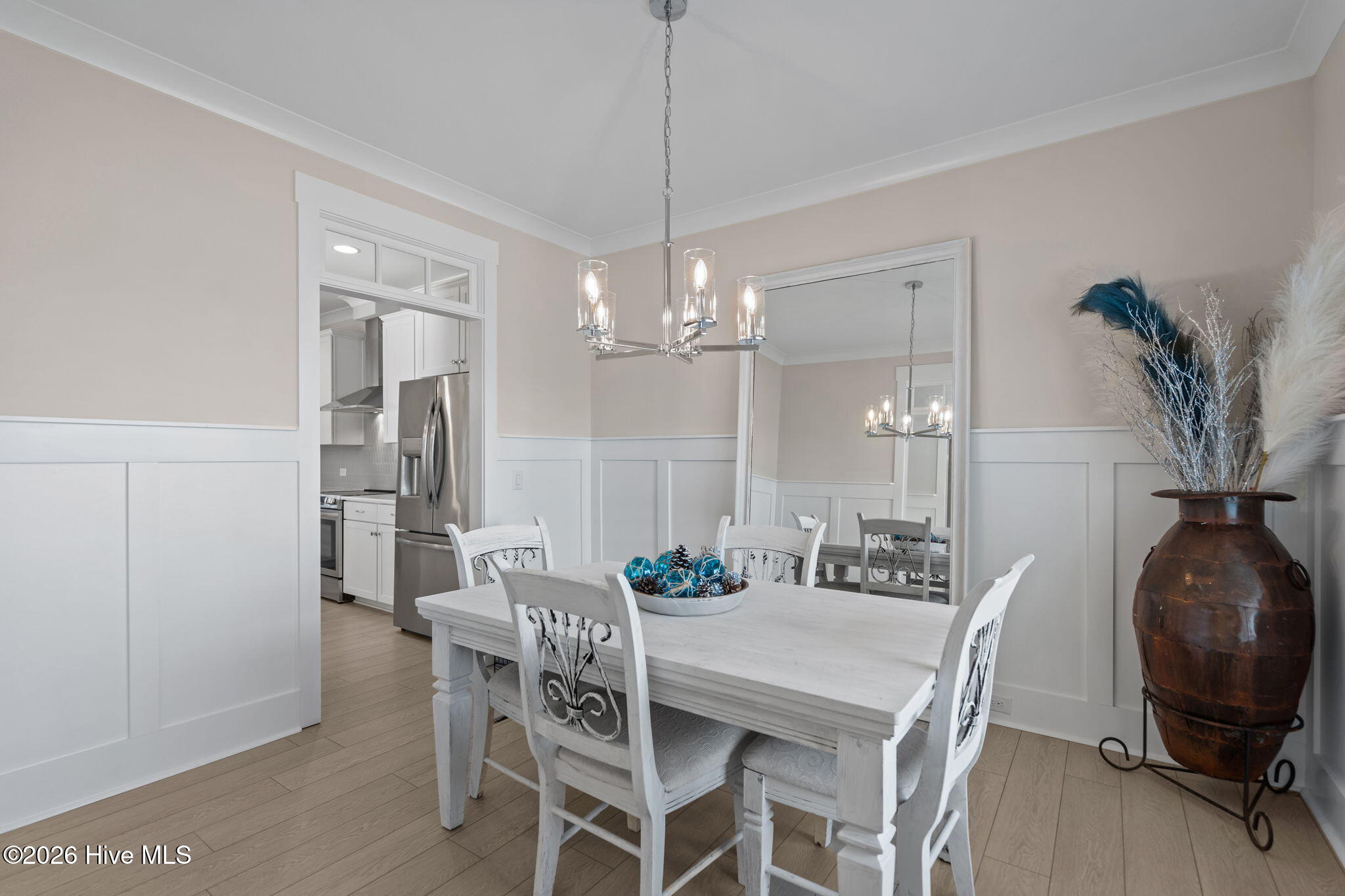 100555994 | Photo 10