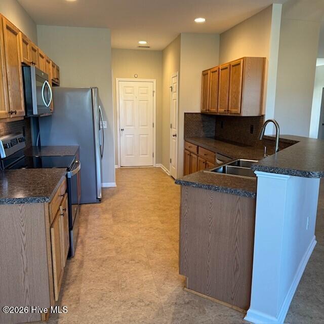 100541260 | Photo 13