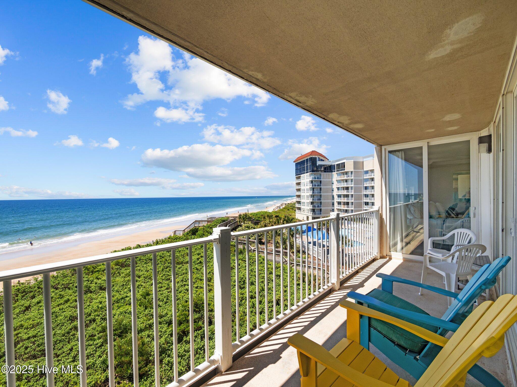 100525315 | Photo 15