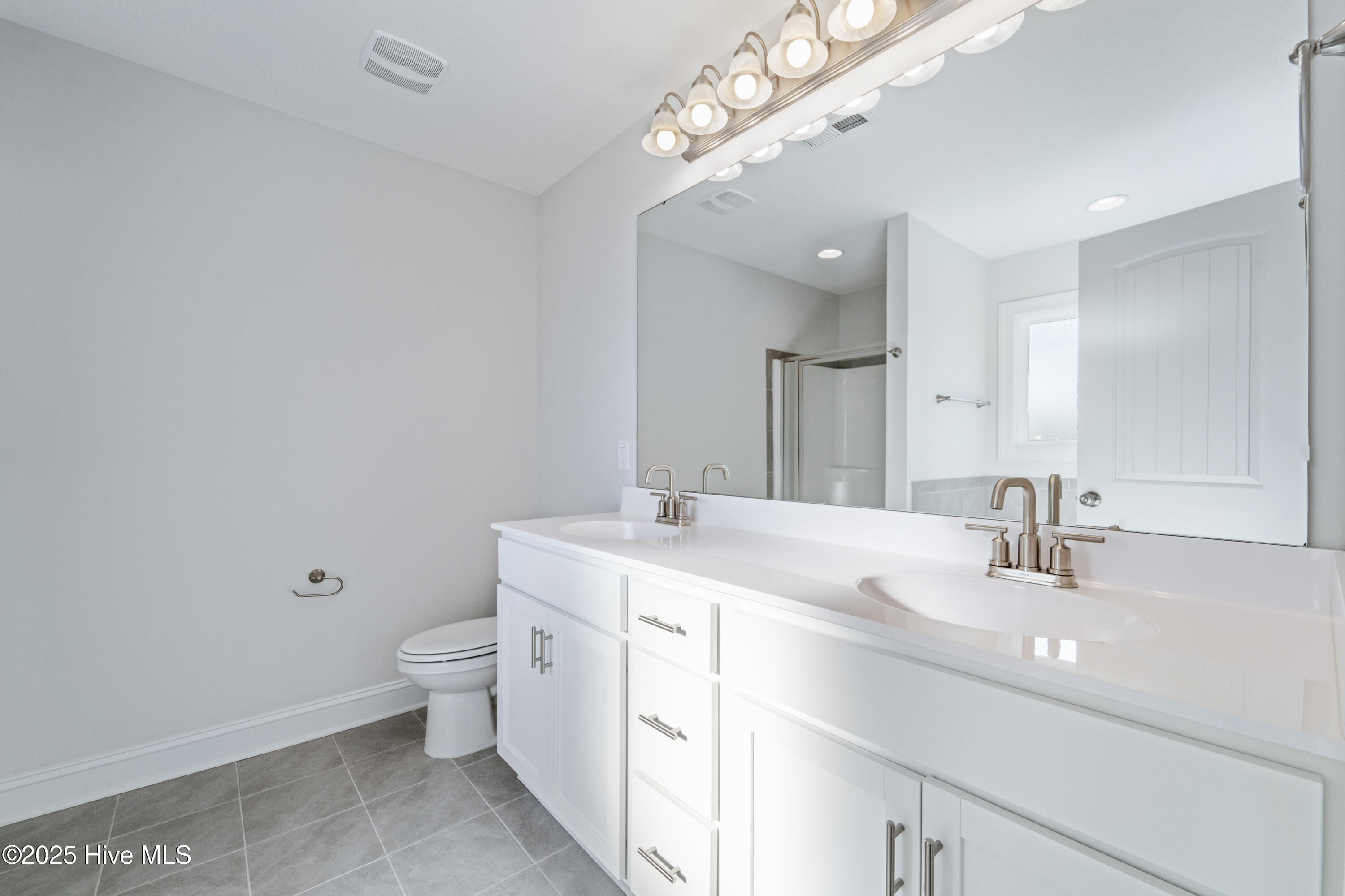 100514774 | Photo 21