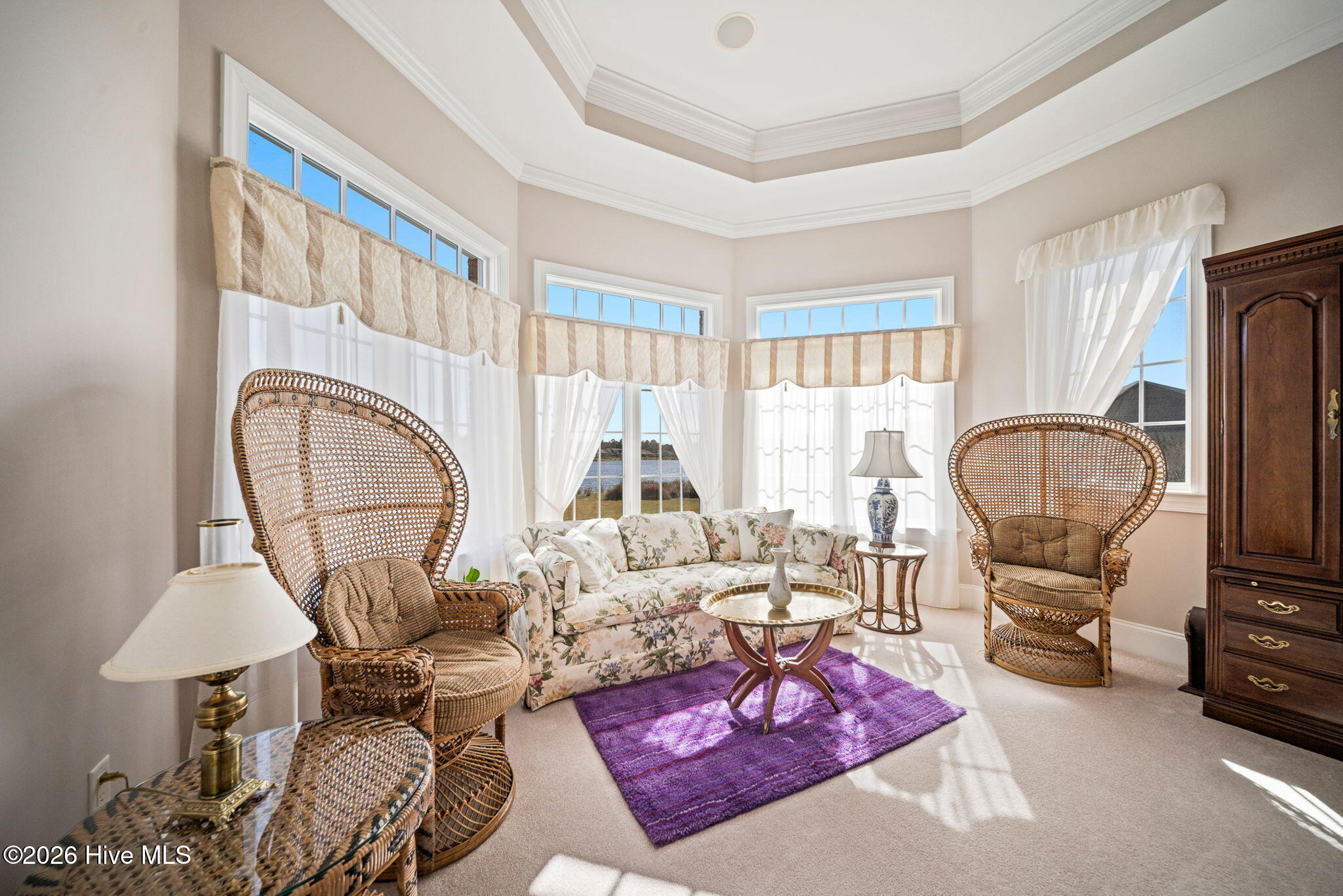 100560787 | Photo 28