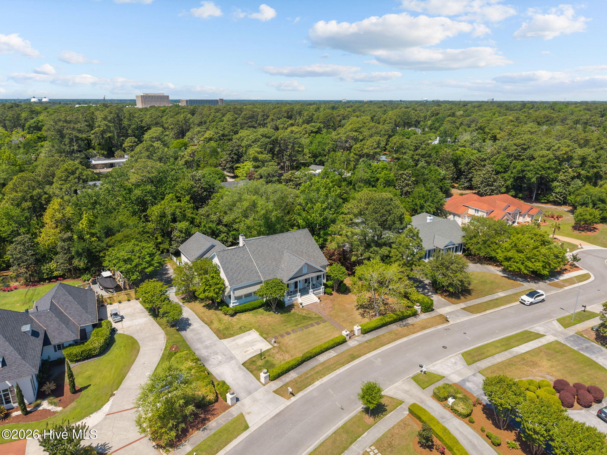 100570294 | Photo 59