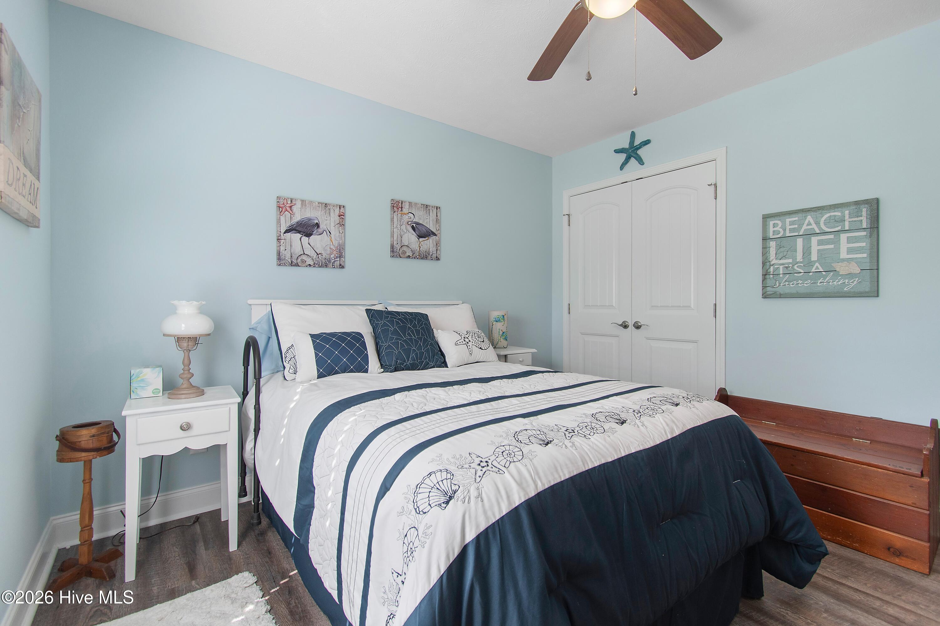 100556546 | Photo 27