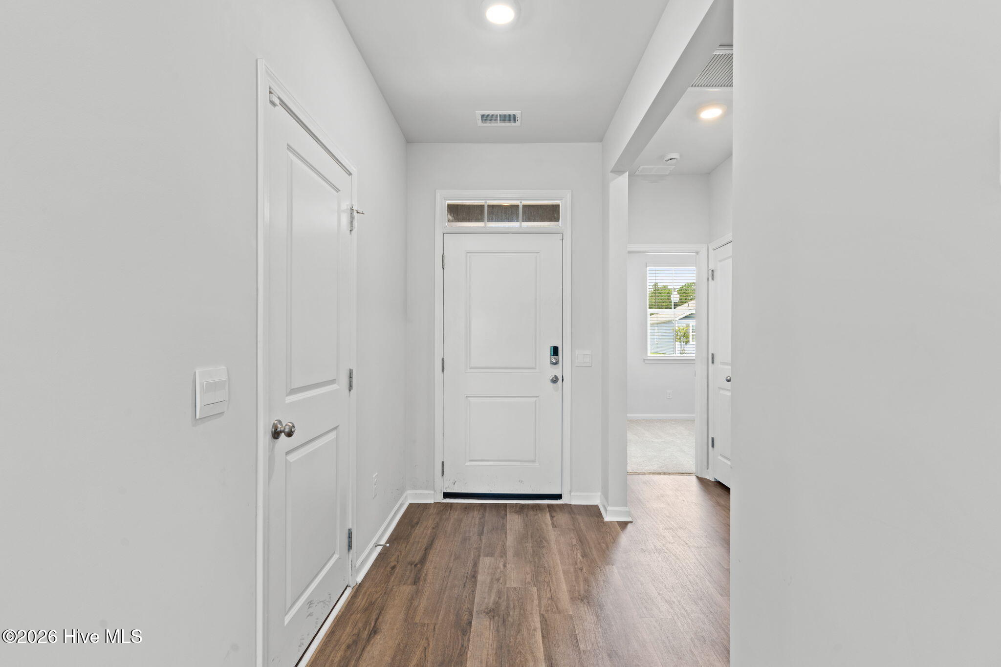 100556458 | Photo 18