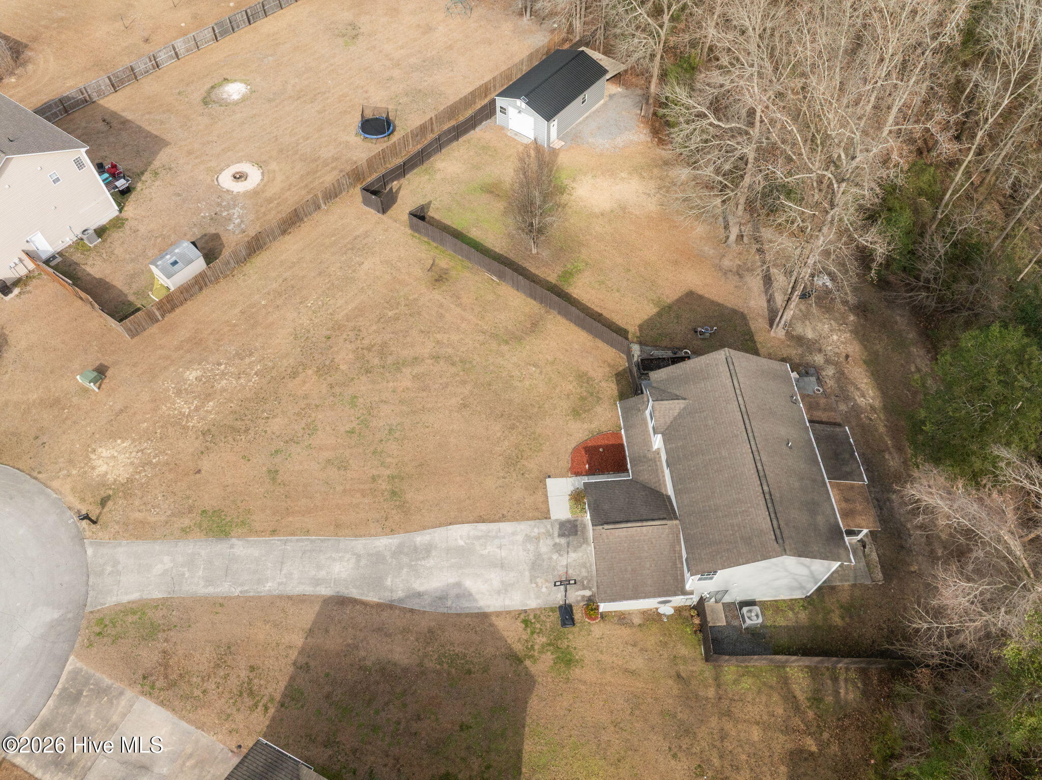 100552241 | Photo 47