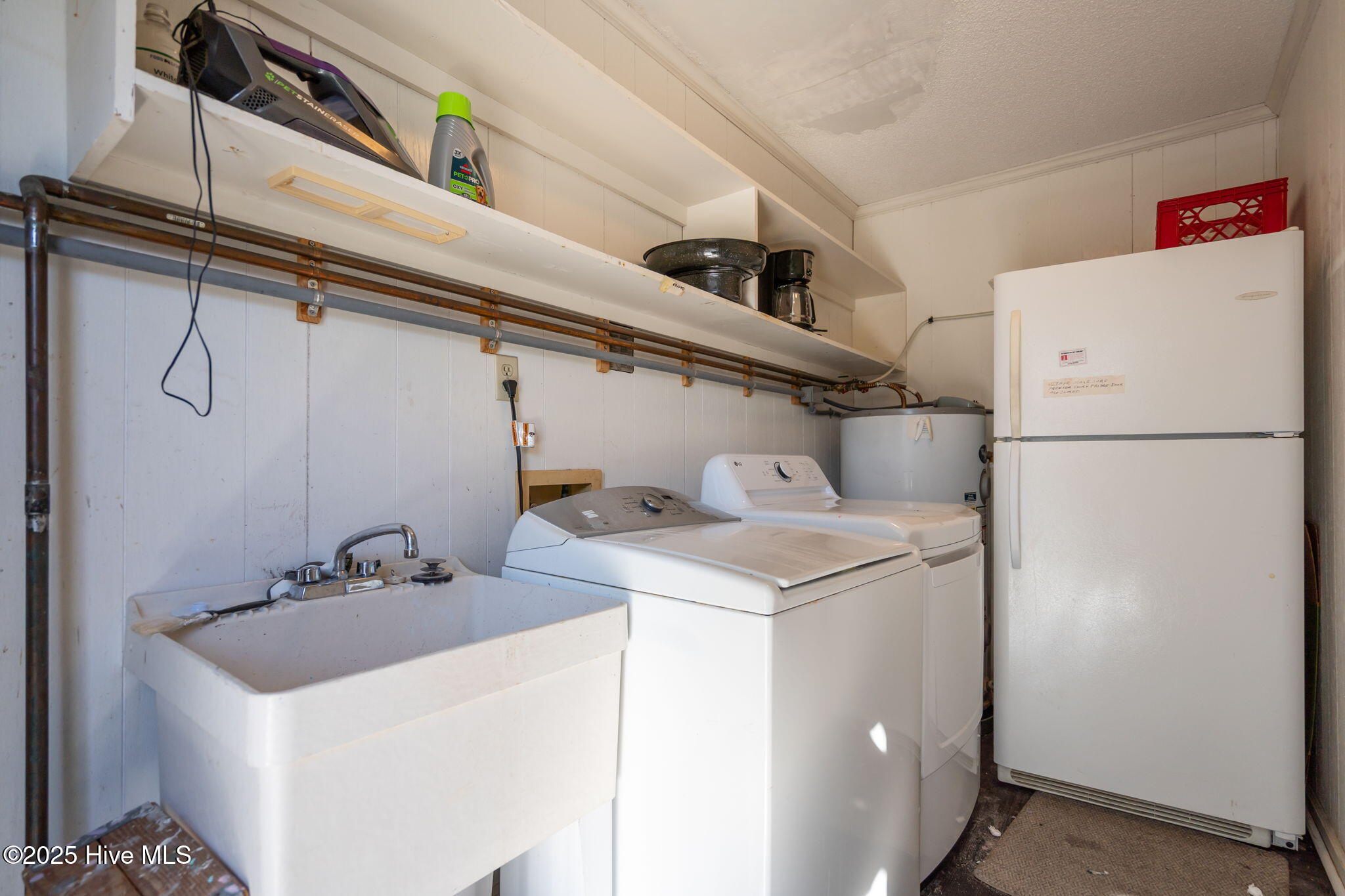 100537685 | Photo 44