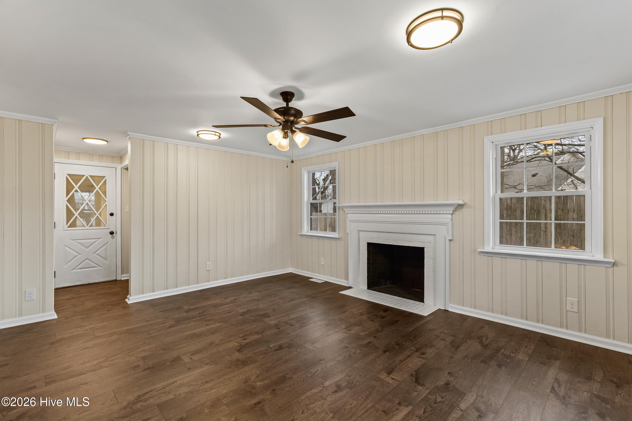 100558512 | Photo 12