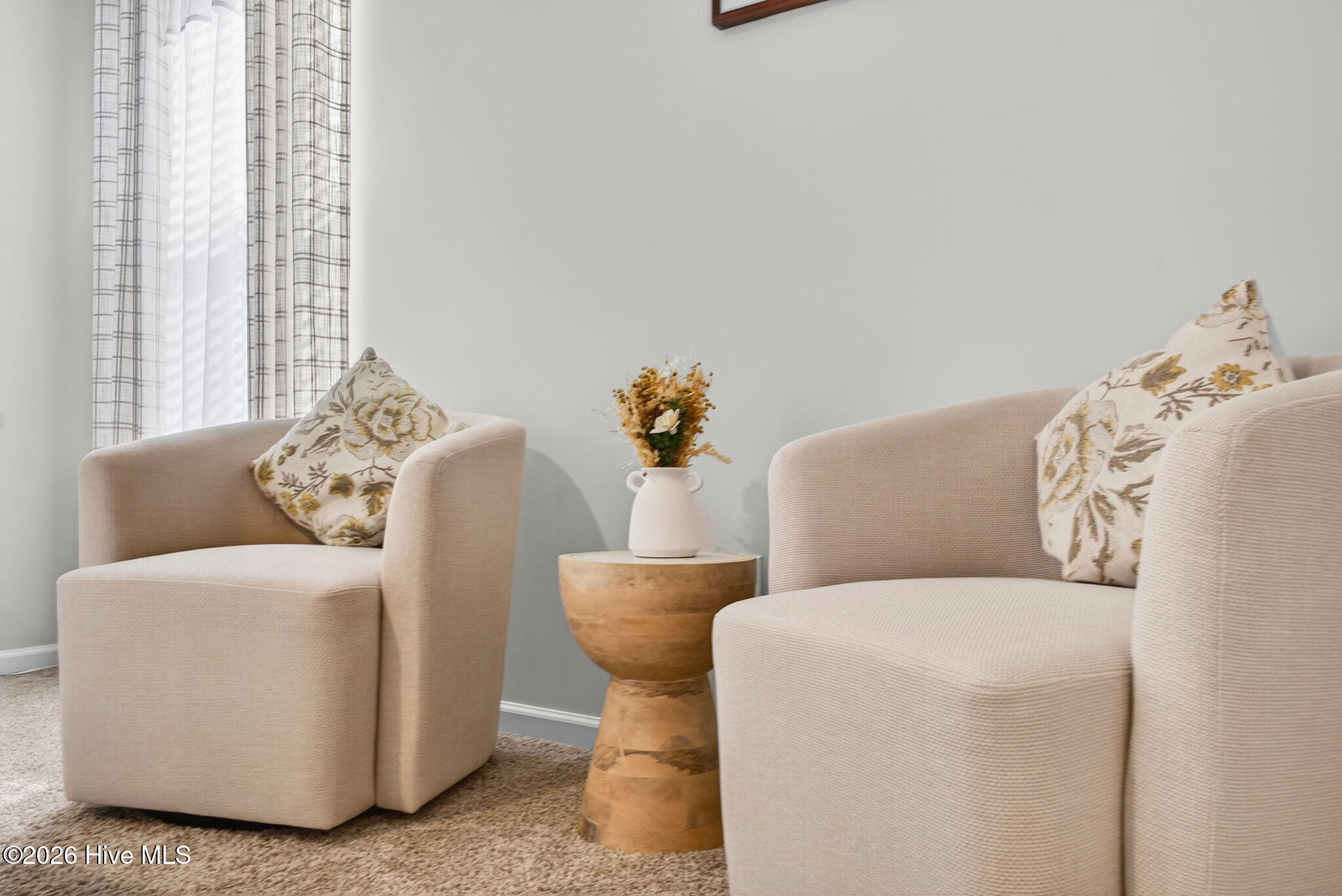 100556133 | Photo 44