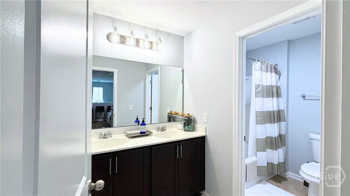 Full Bath 3-Upstairs
