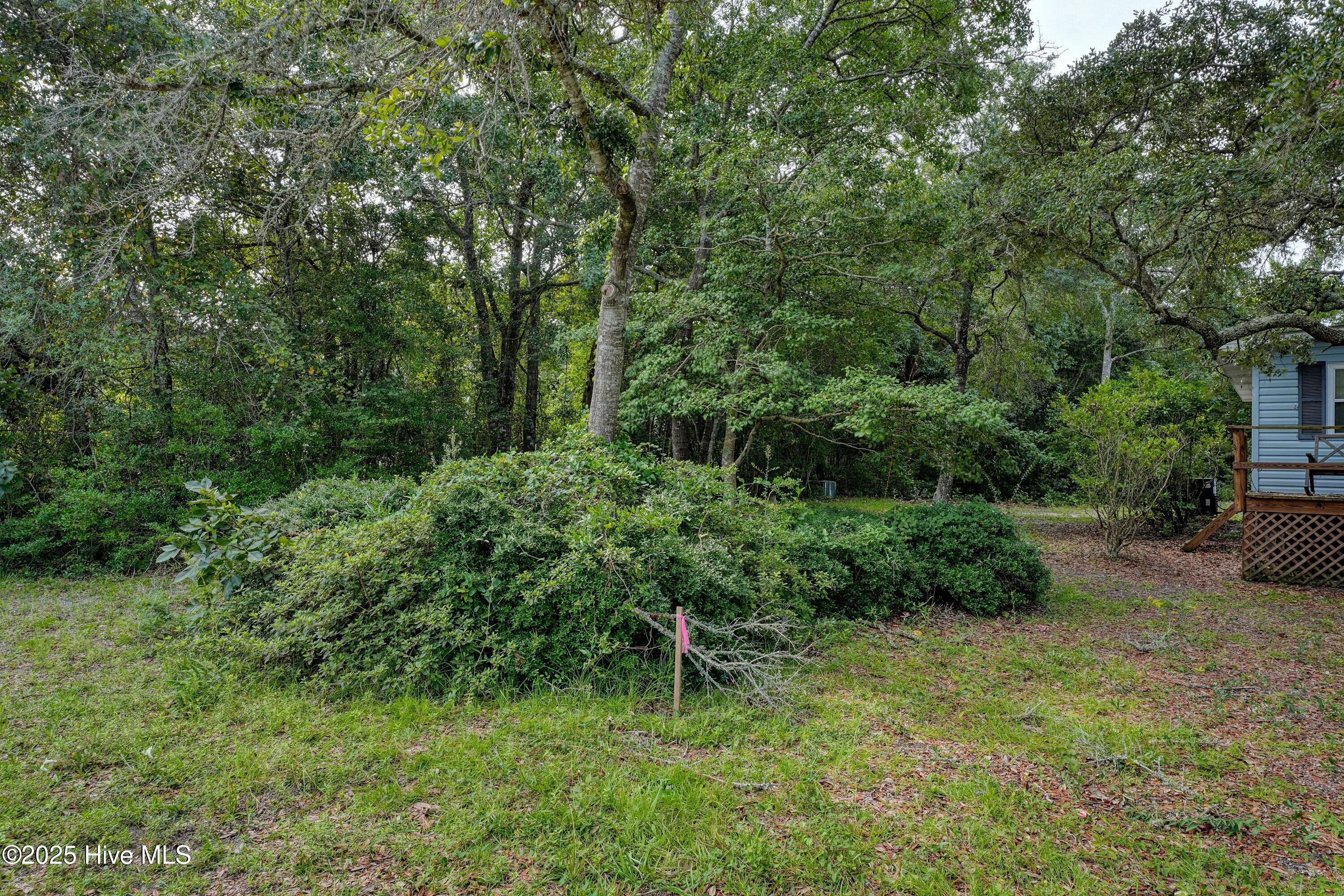 505 W. Oak Island Drive-02