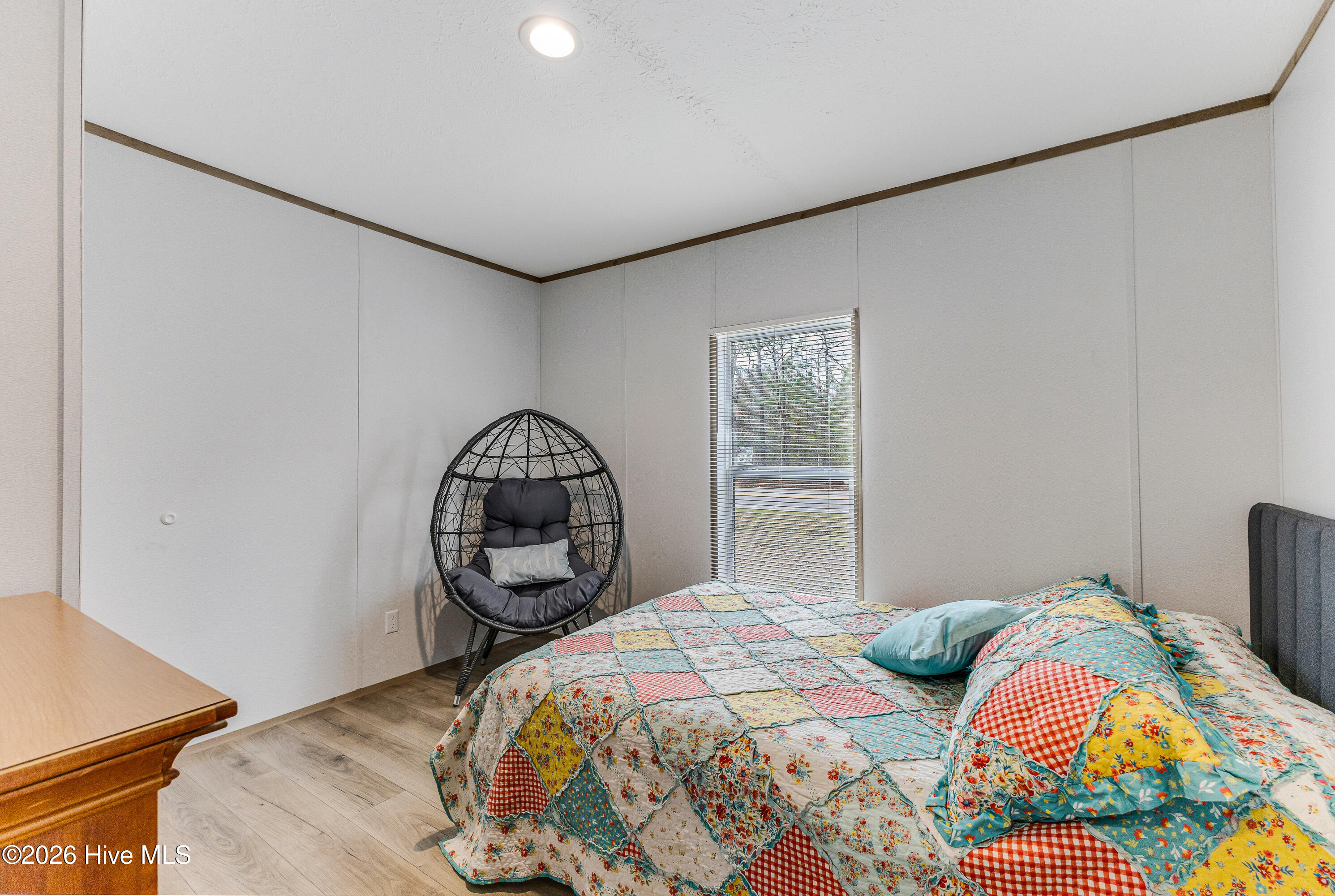 100558800 | Photo 19