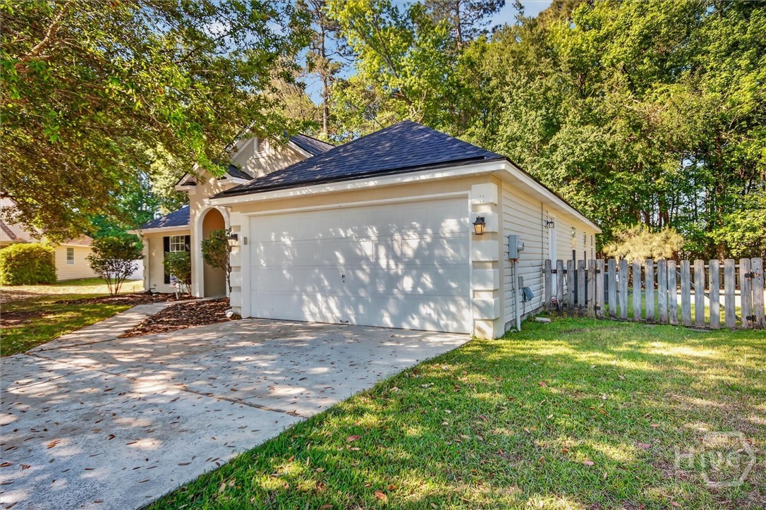 Photo 3 of Single family home for sale at 127 Timberland Gap Rd, Pooler, GA 31322 | MLS# SA353657 | Listing updated on 2026-10-17