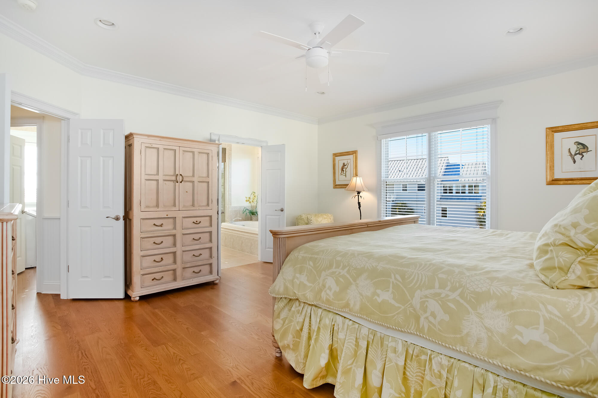 100555453 | Photo 30