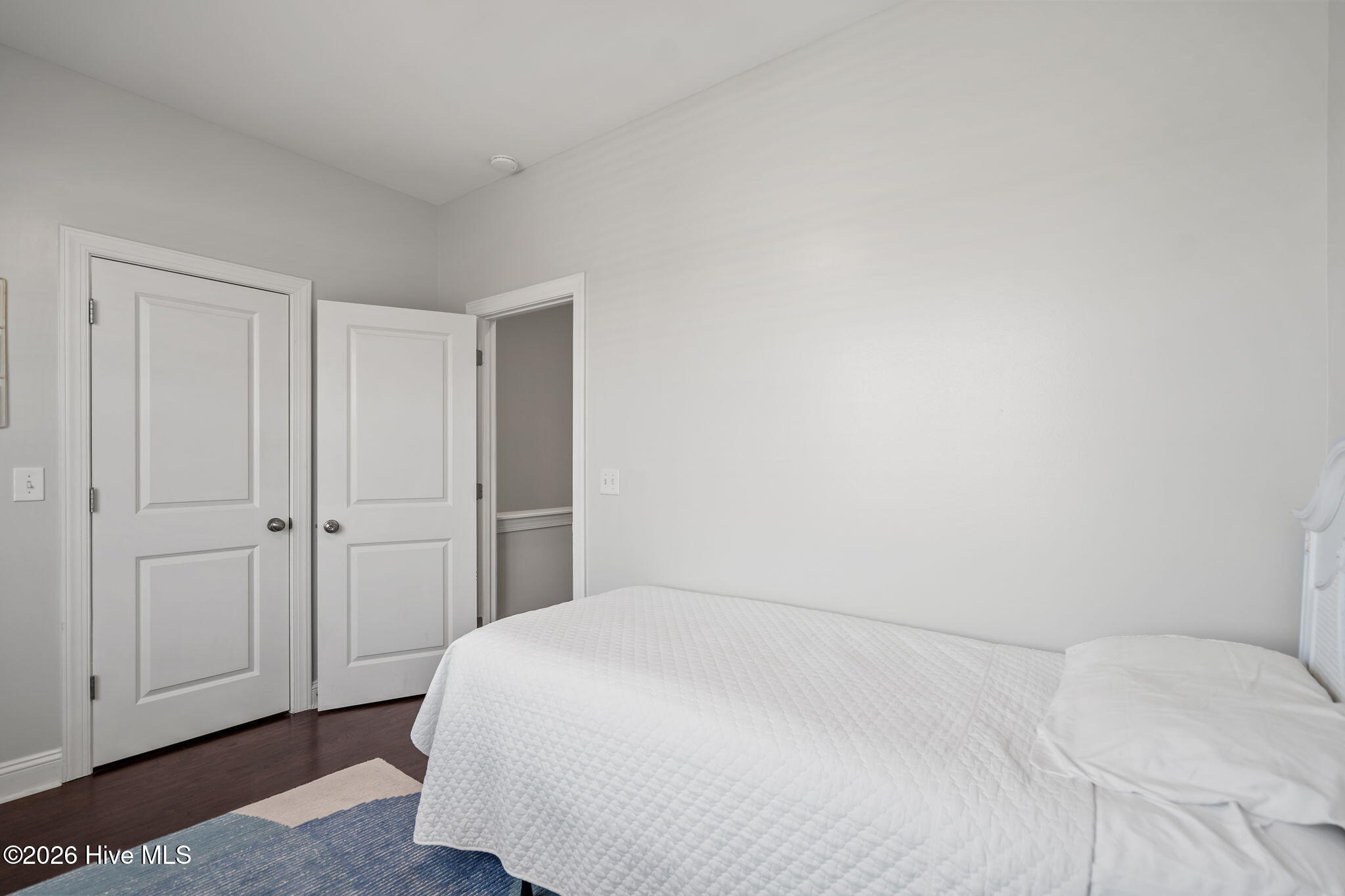 100560488 | Photo 31