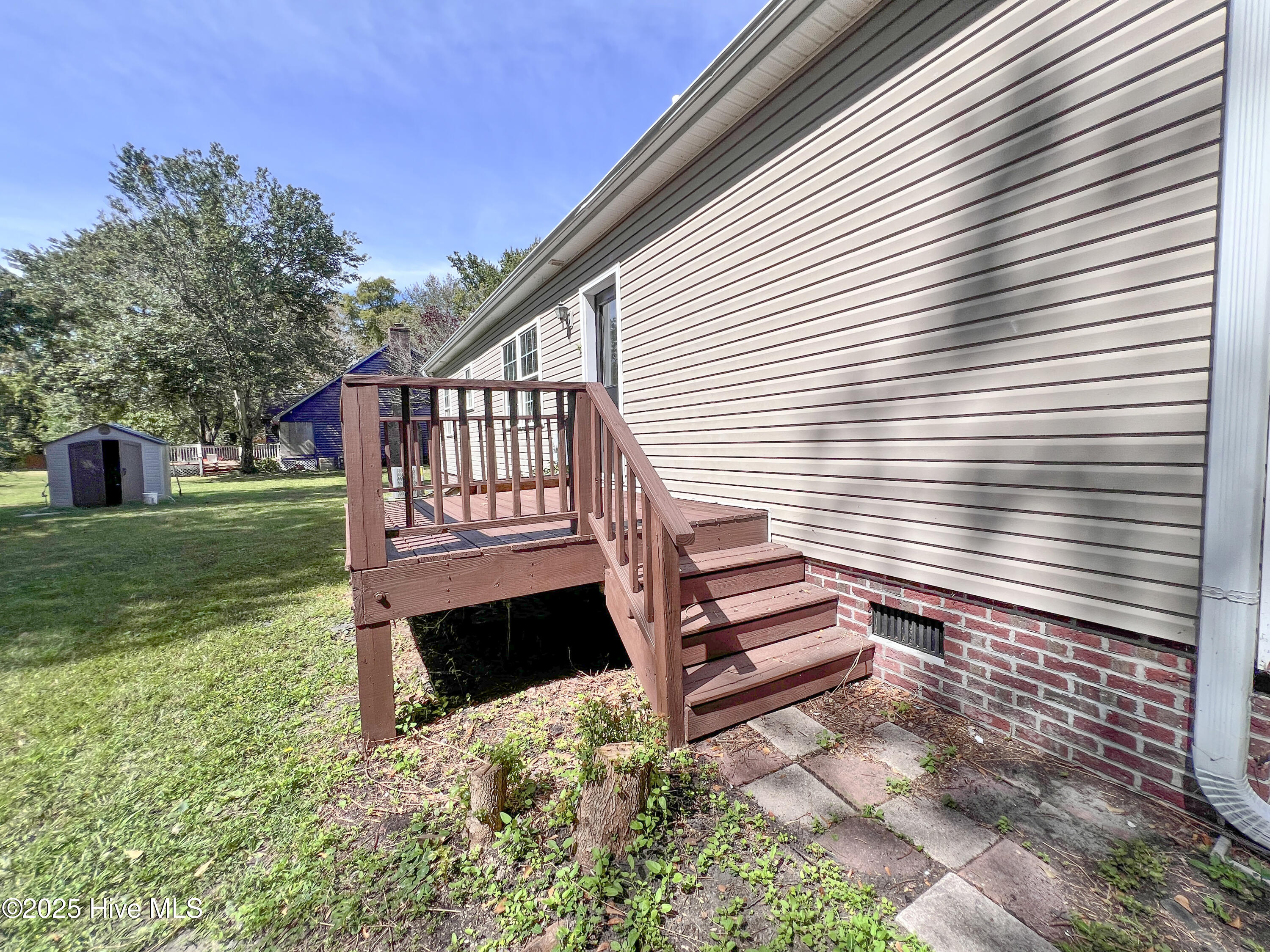 100535017 | Photo 27