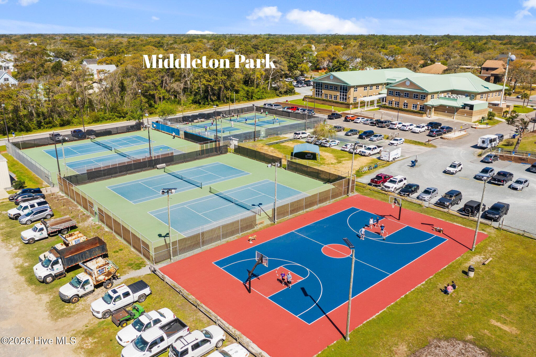 100565490 | Photo 58