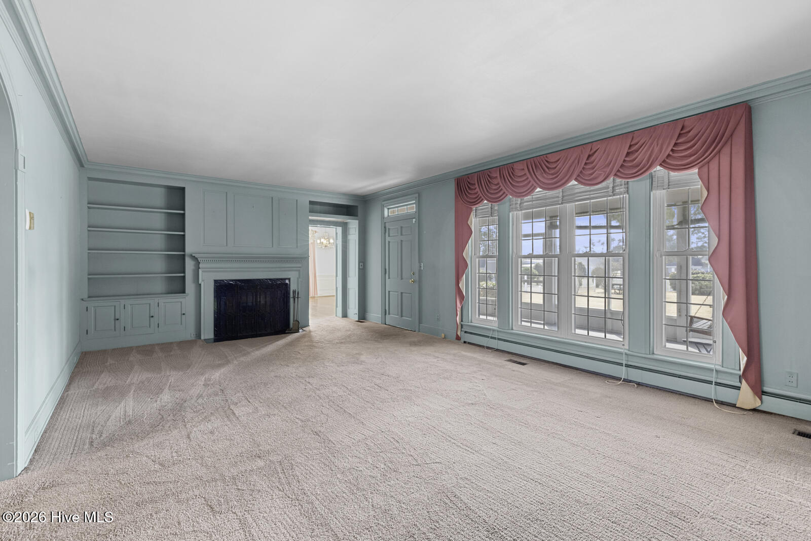 100557416 | Photo 13