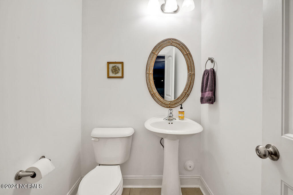 100565738 | Photo 20