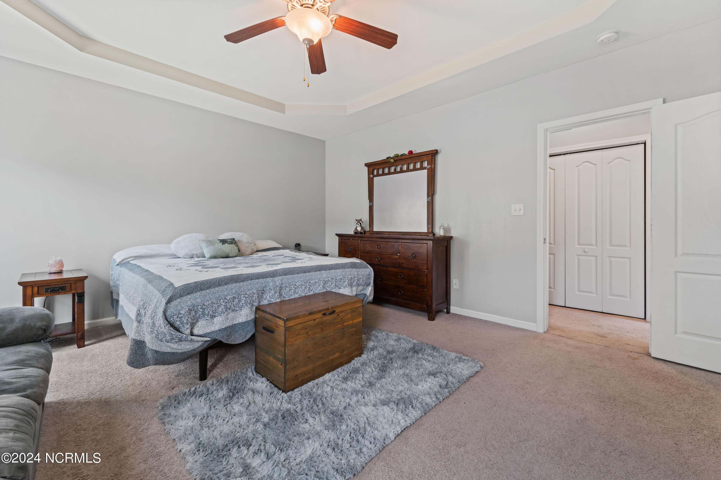 100547938 | Photo 12