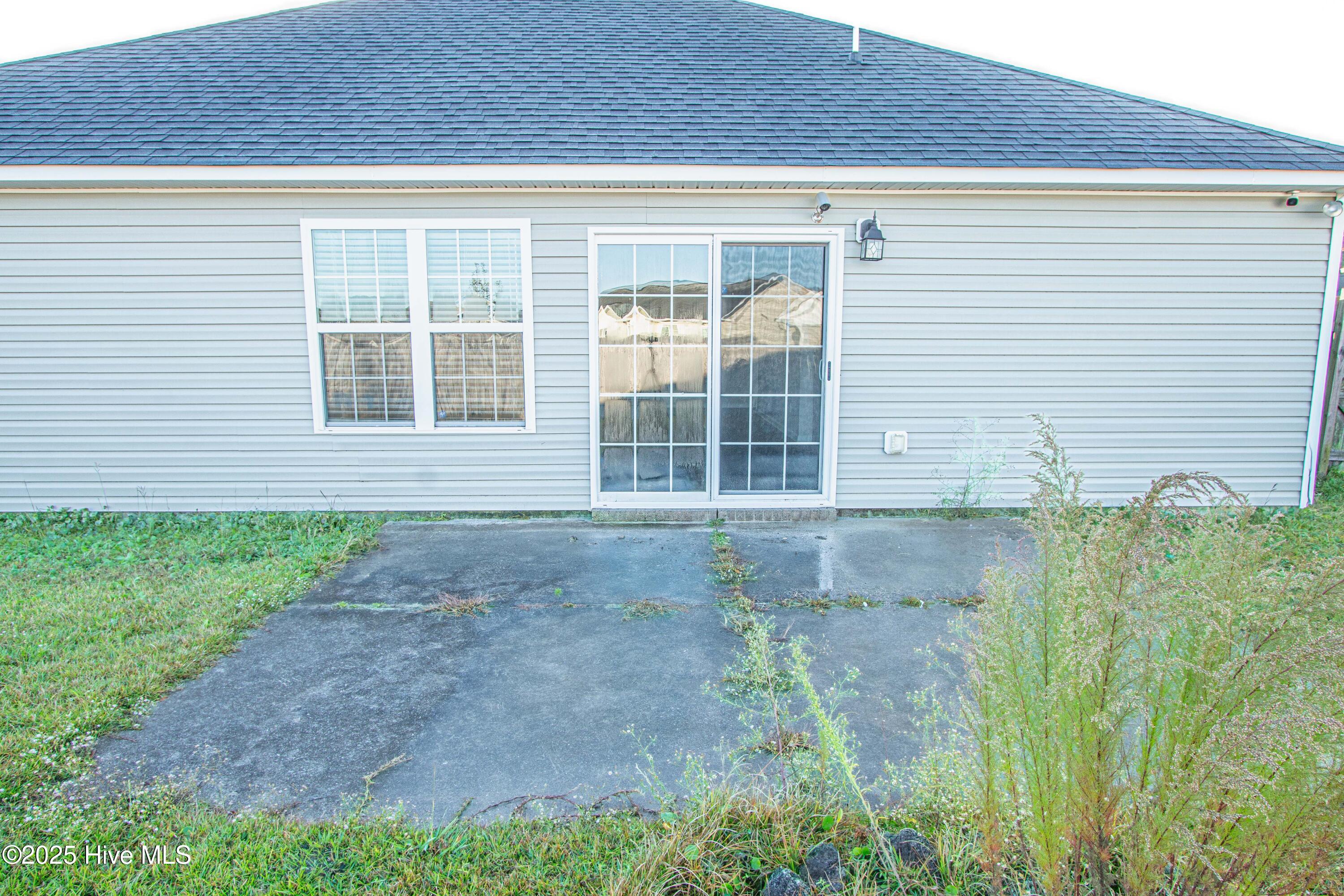 100541237 | Photo 34