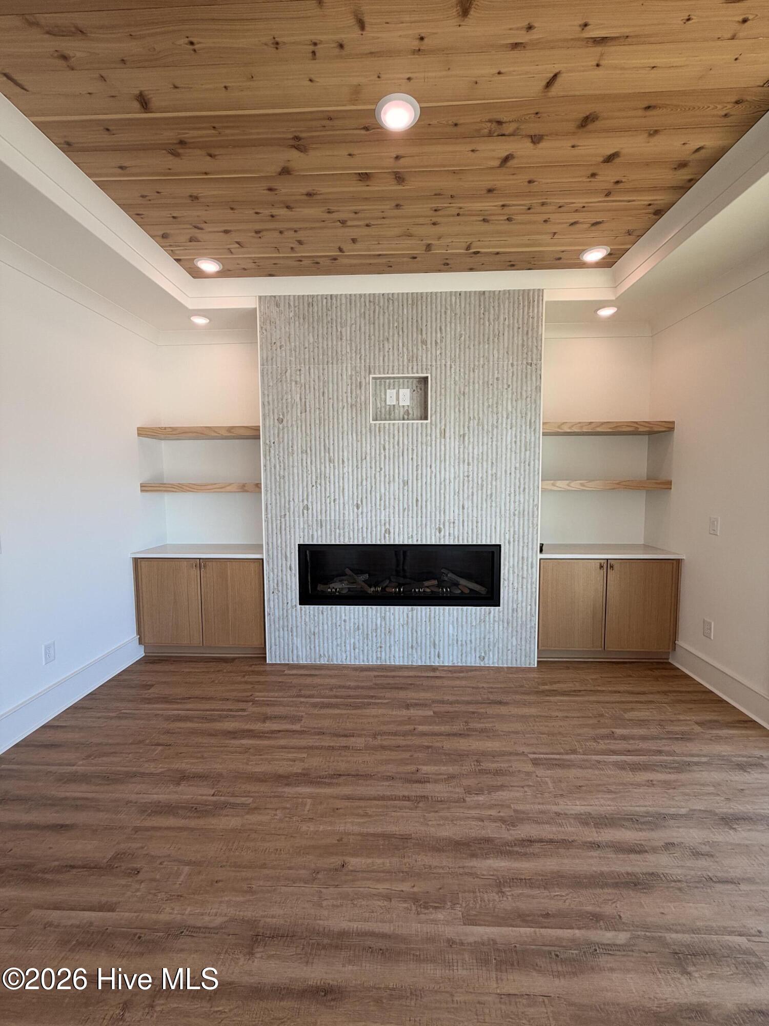 Updated progress photos of interior. Professional photos will be done once staging is completed.