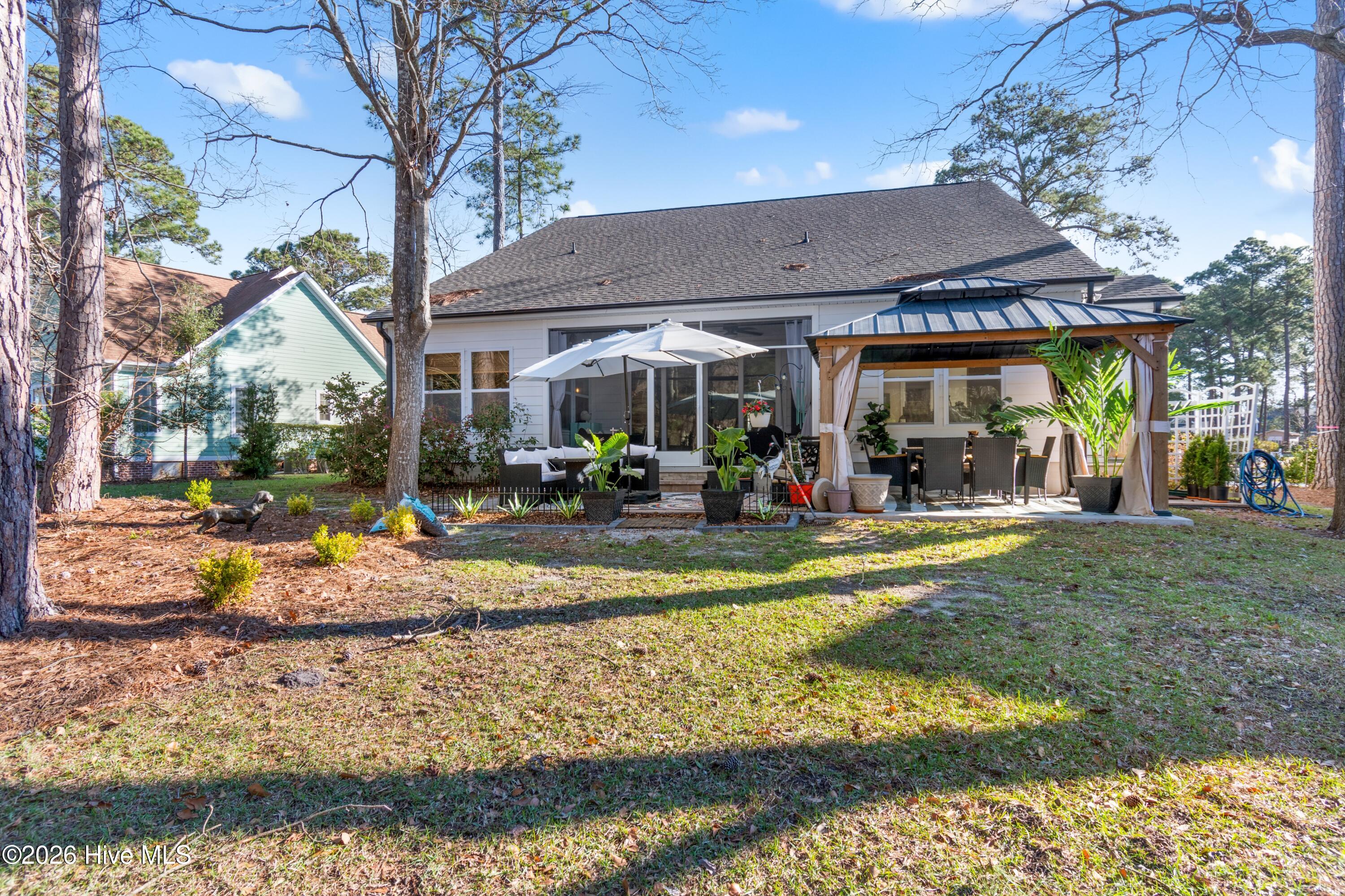 100561592 | Photo 47