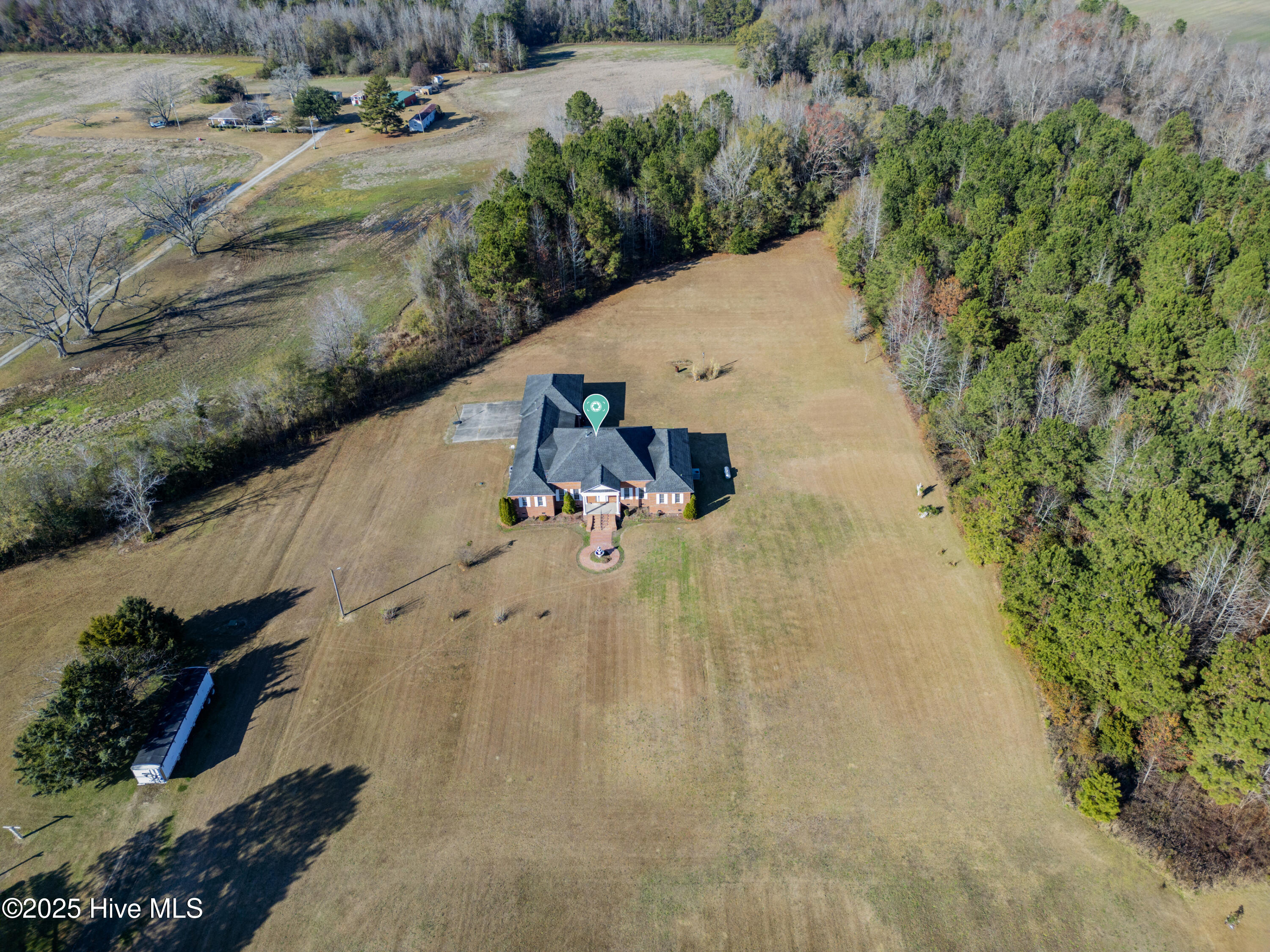 100545999 | Photo 28