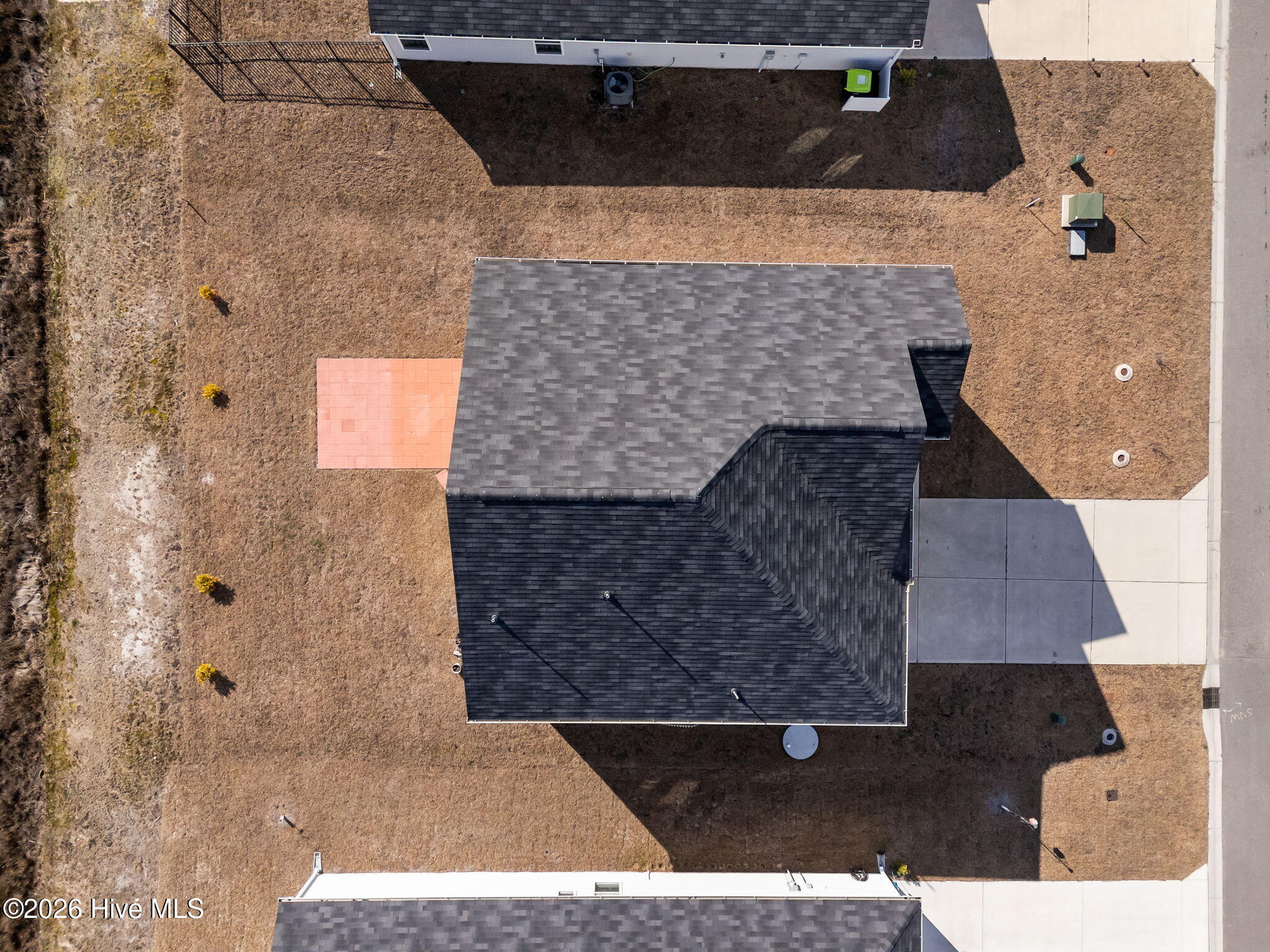 100549806 | Photo 36