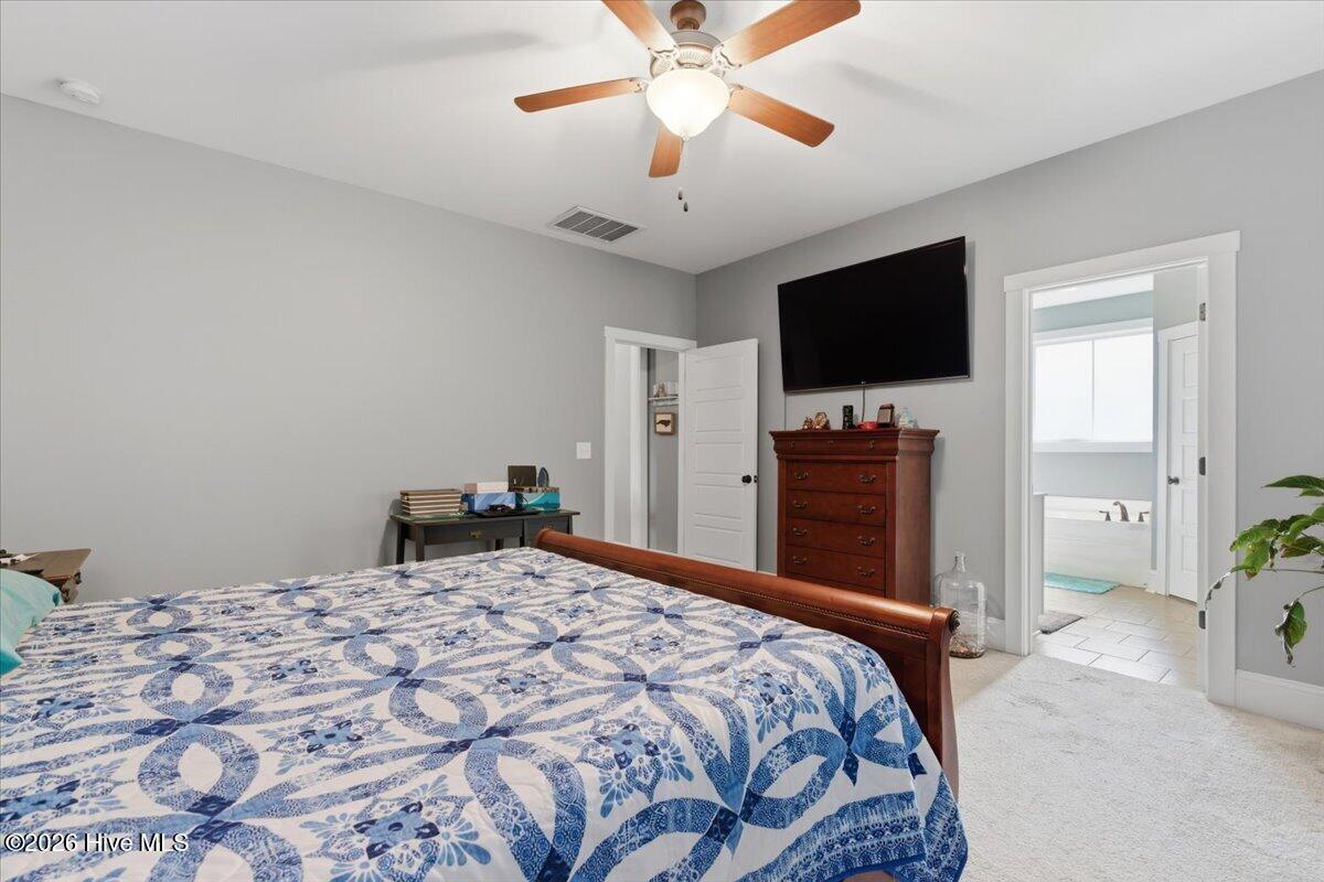 100568053 | Photo 30