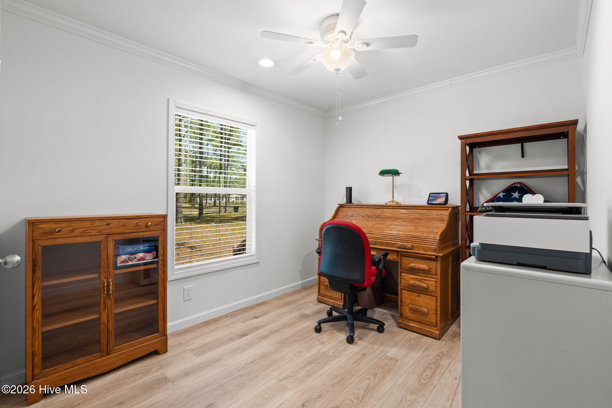 100567868 | Photo 22