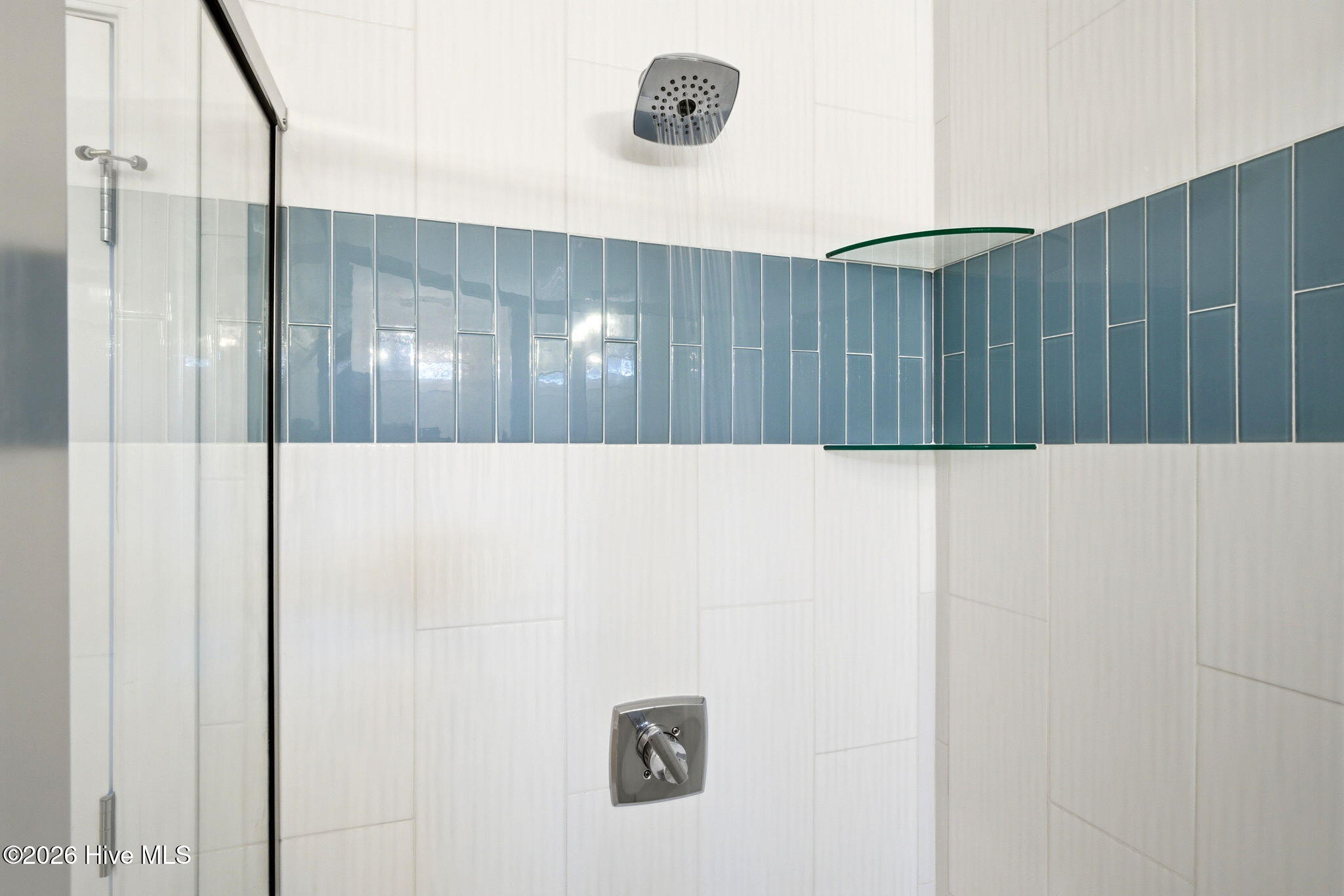 100565030 | Photo 31