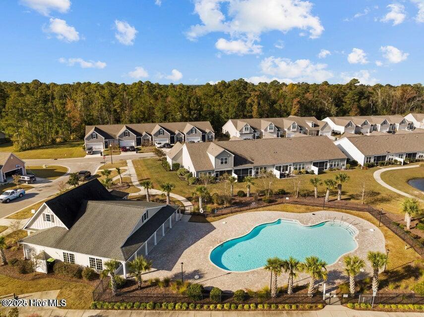 100543614 | Photo 57