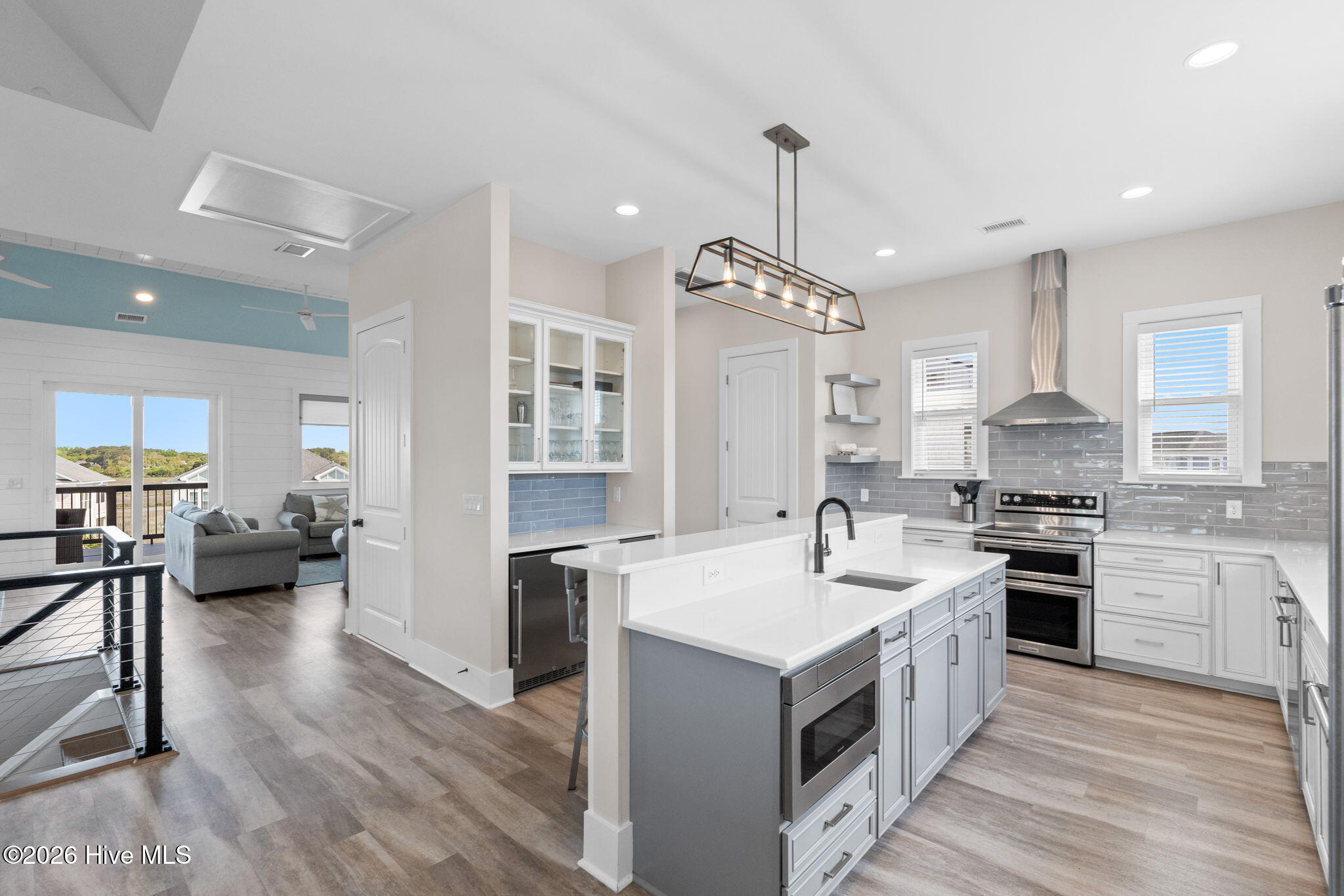 100564964 | Photo 17