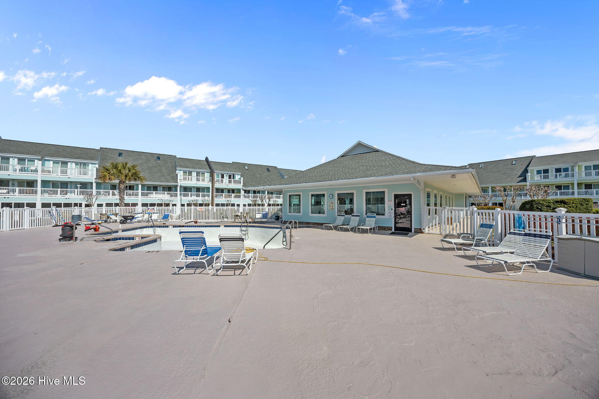 9201 Coast Guard Road UNIT 107, Emerald Isle, NC, 28594