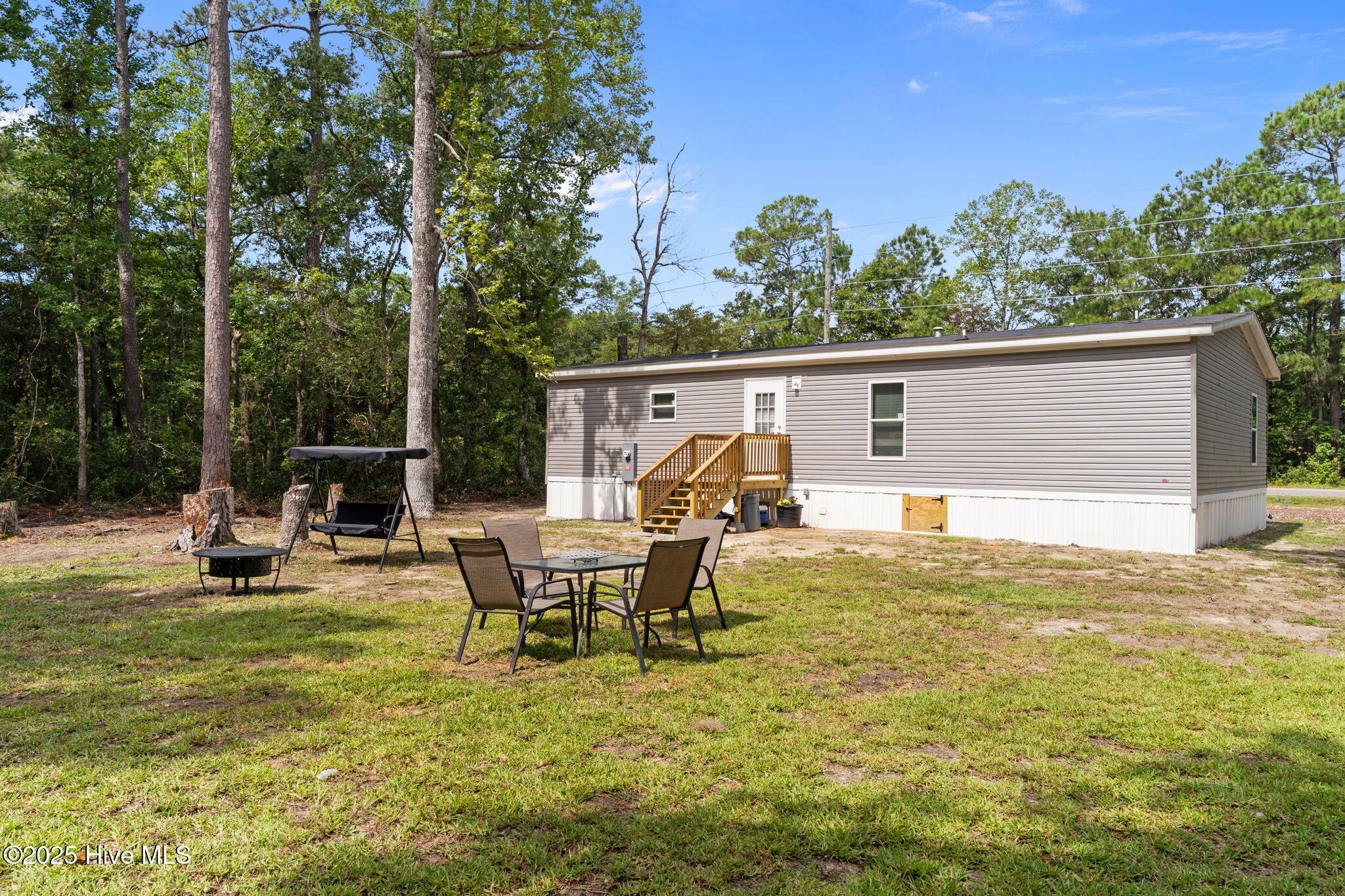 100522935 | Photo 34