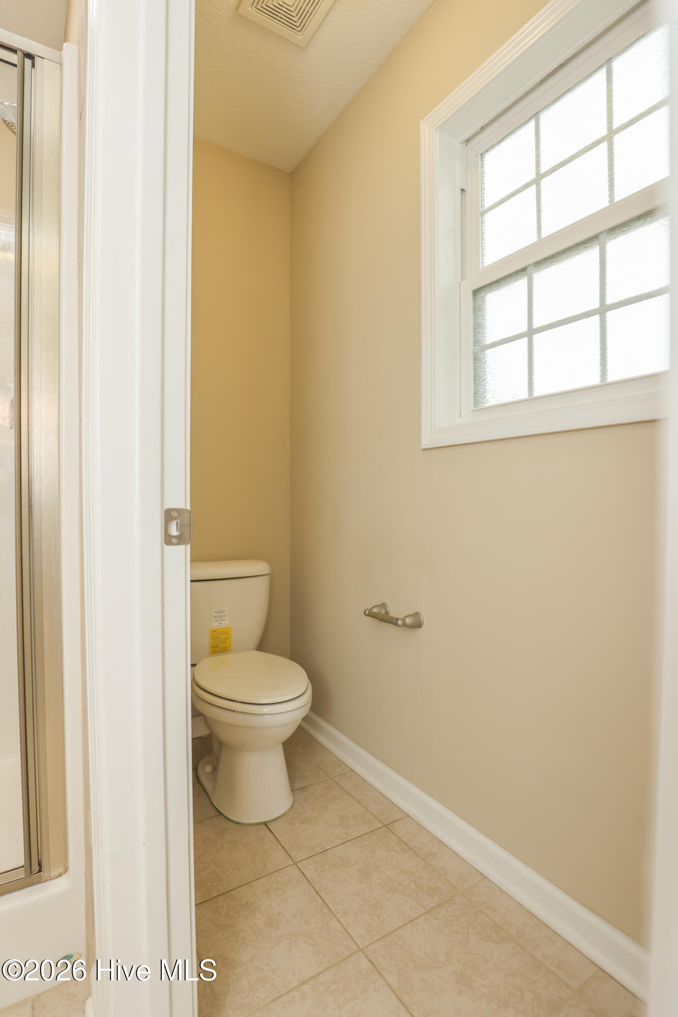 100562505 | Photo 25