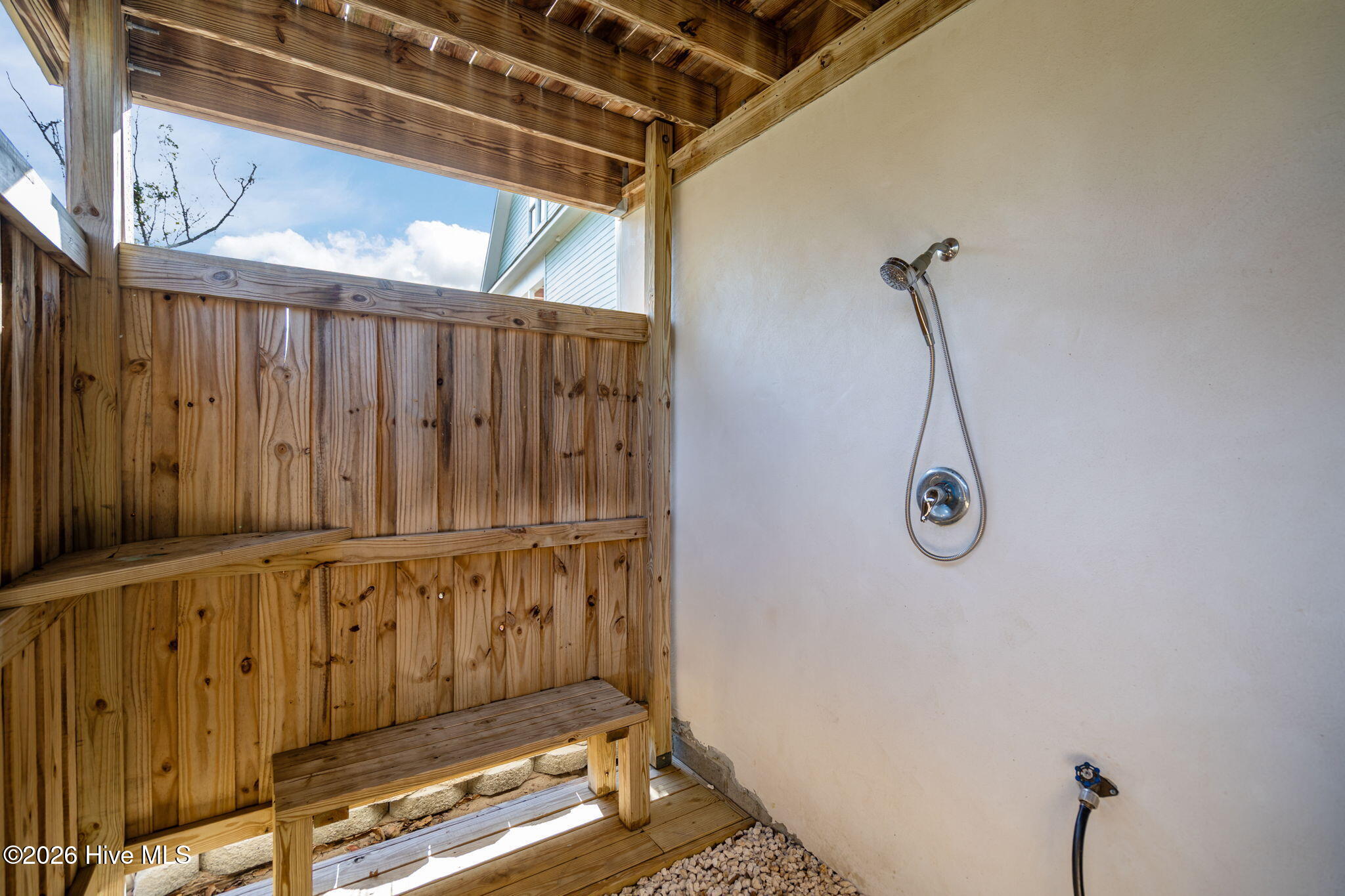 100559894 | Photo 49